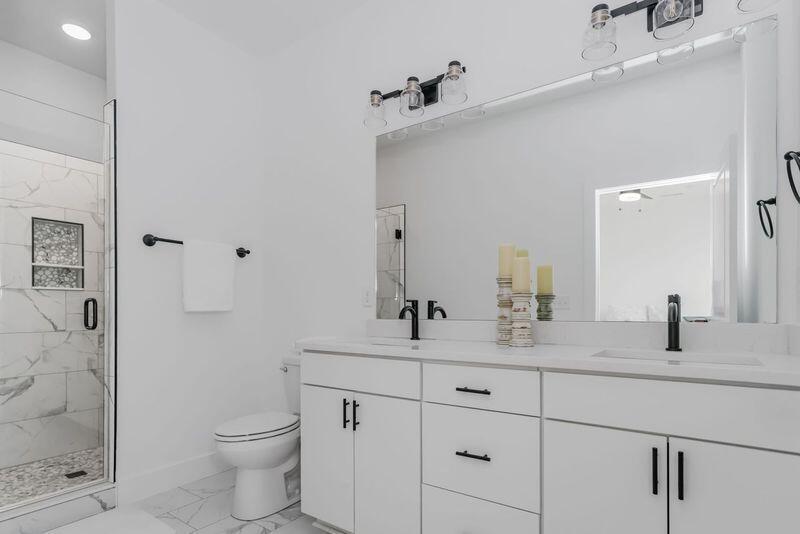 3343 Aberdeen Row