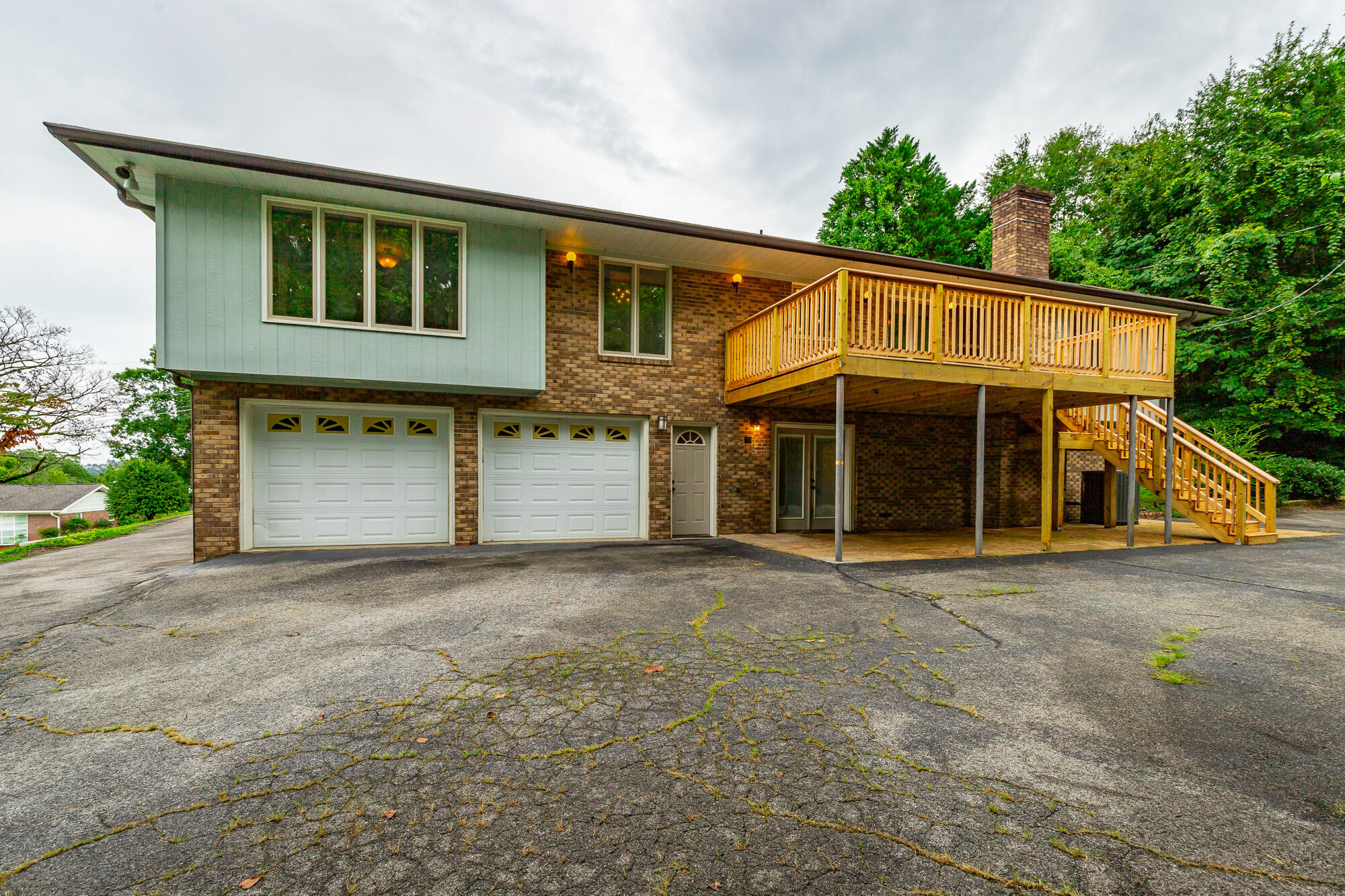 321 Brownview Drive