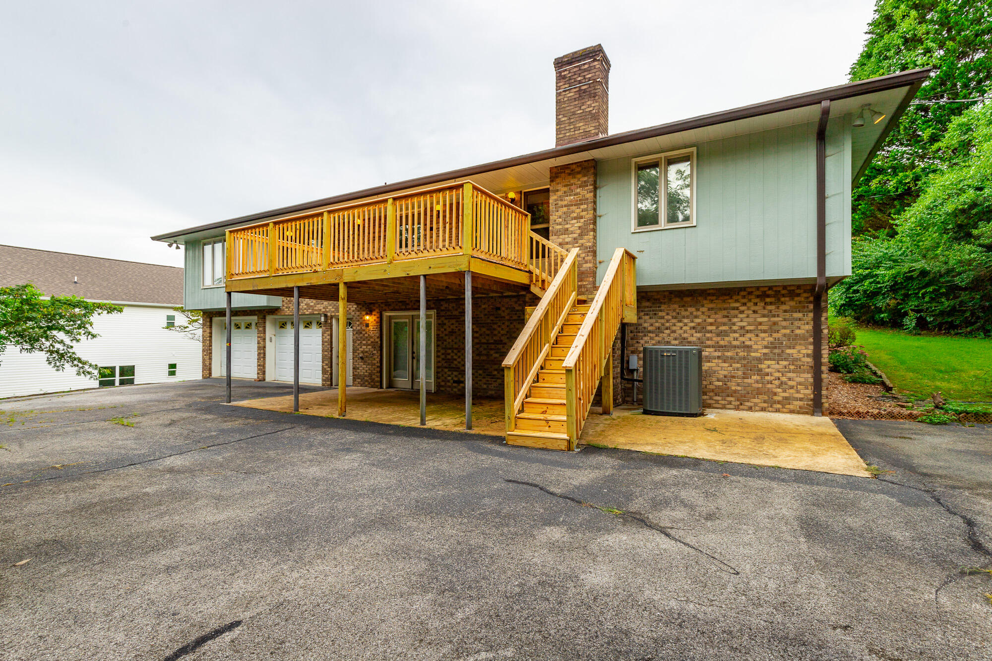 321 Brownview Drive