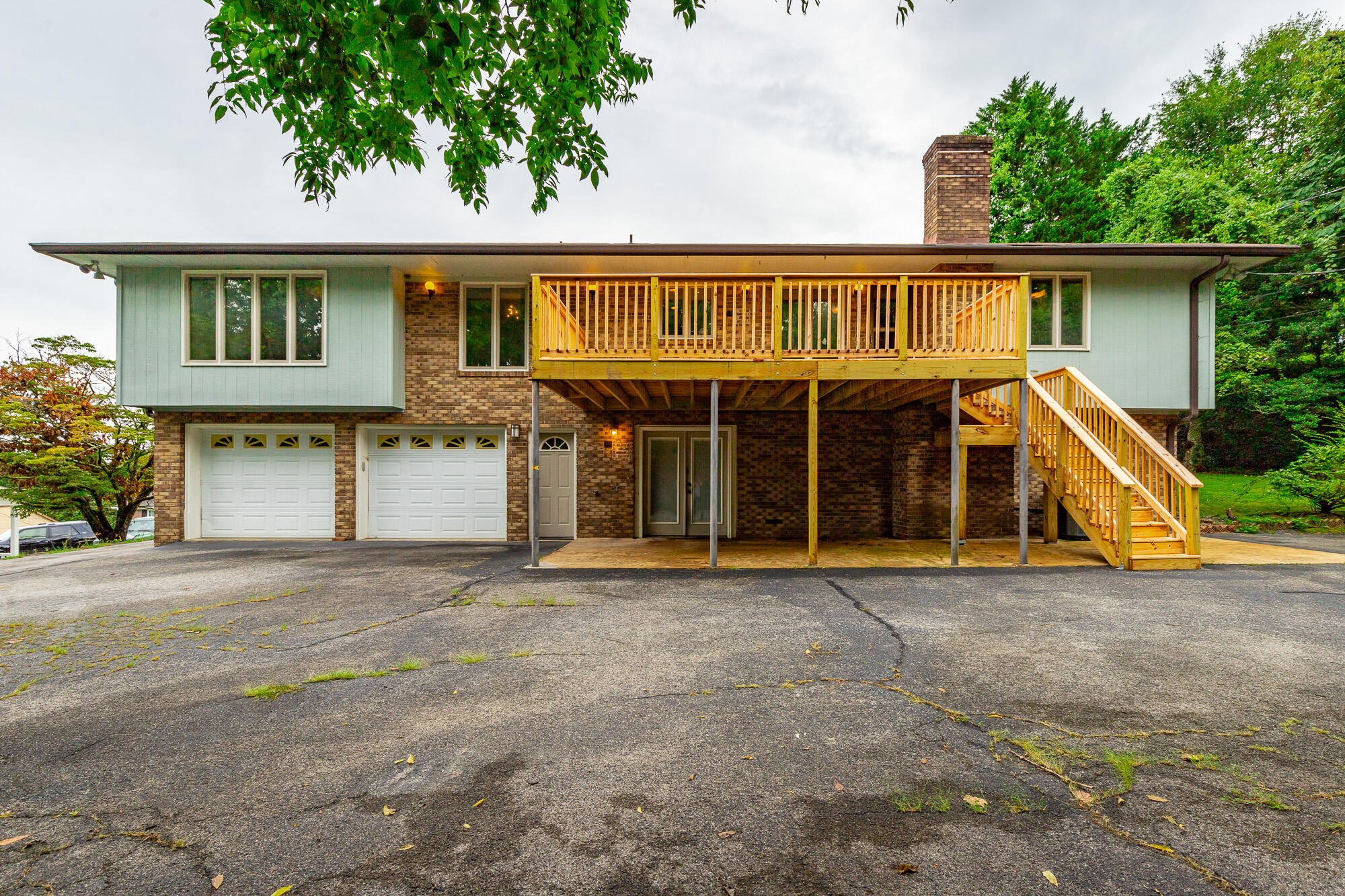 321 Brownview Drive