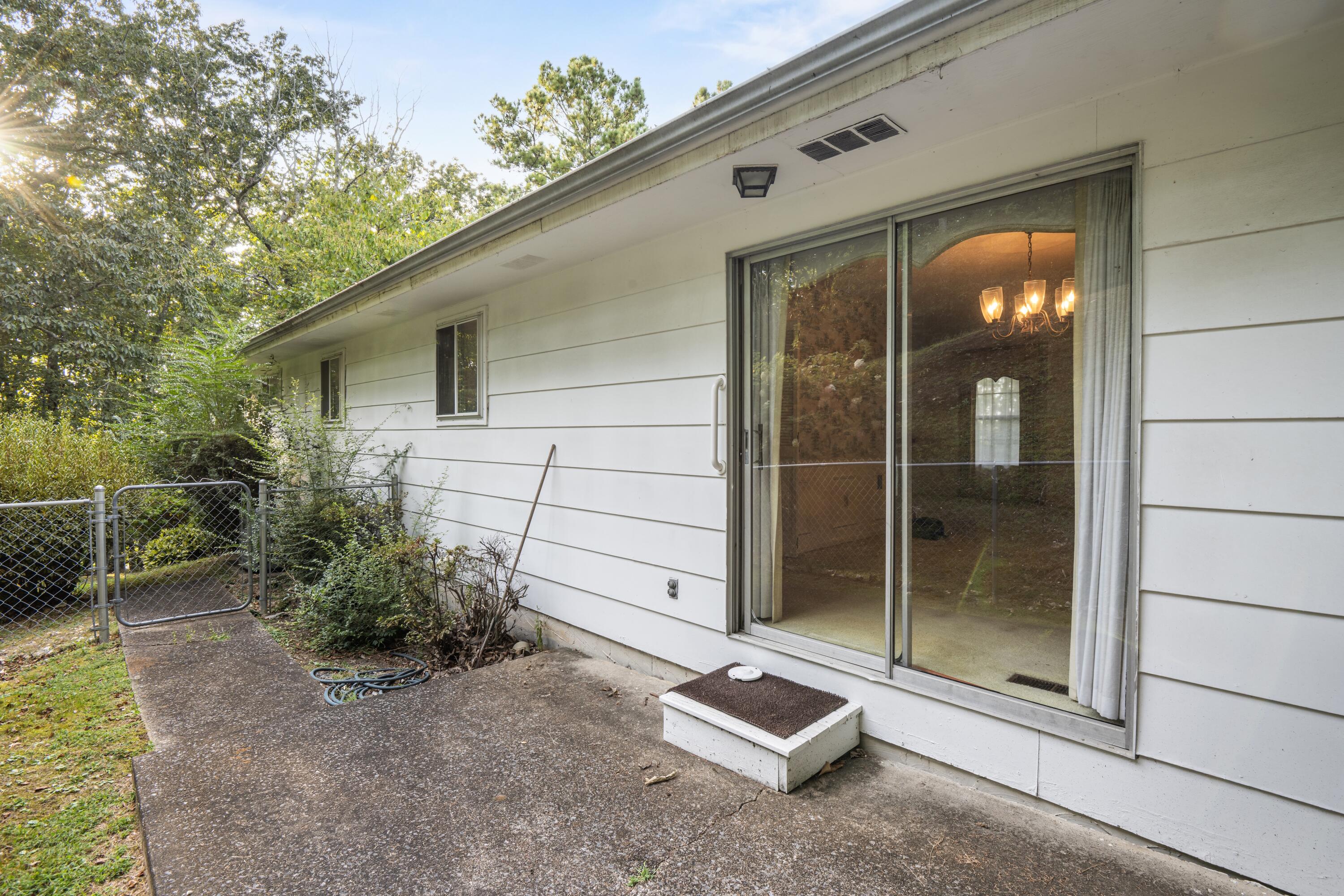 801 Chestnut Wood Lane