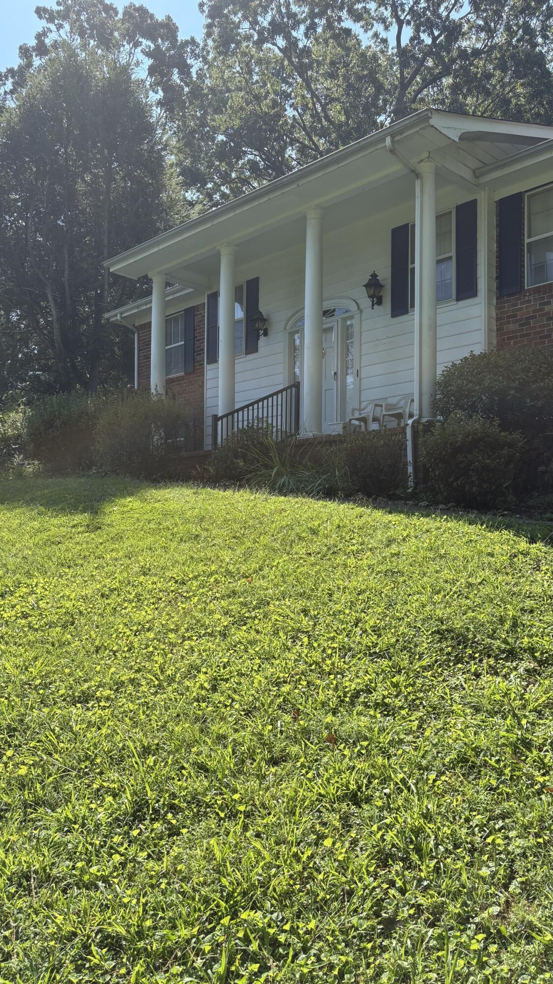 801 Chestnut Wood Lane