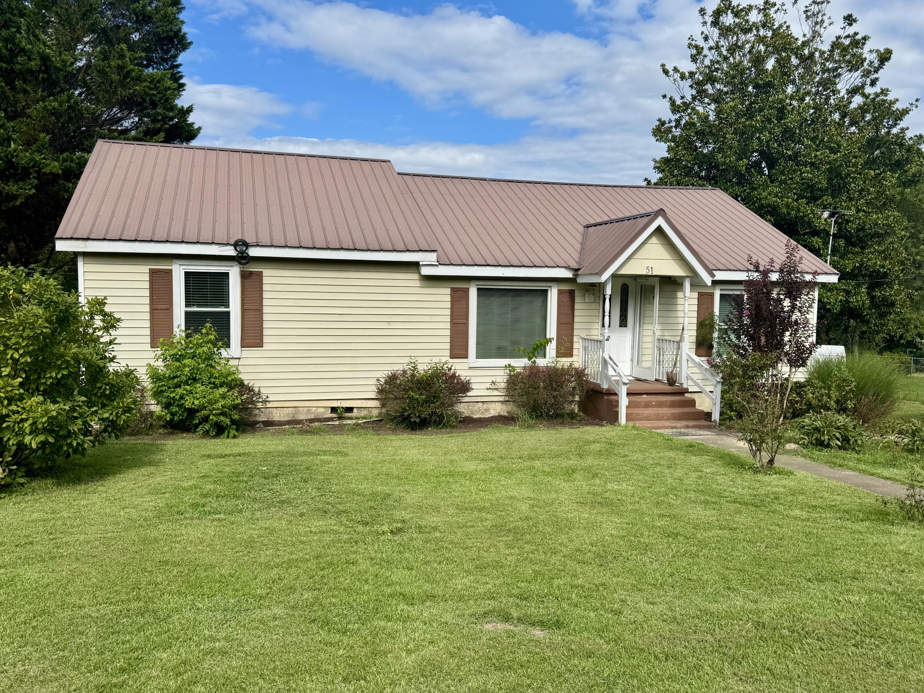 51 Circle Drive