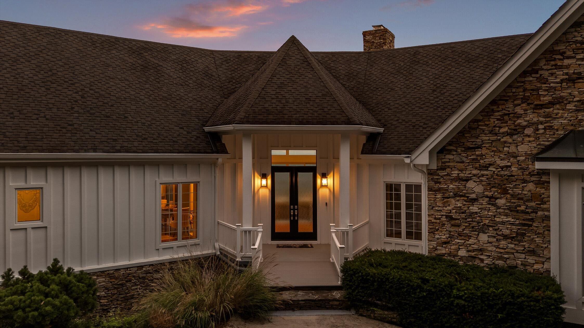 921 Rose Marie Court