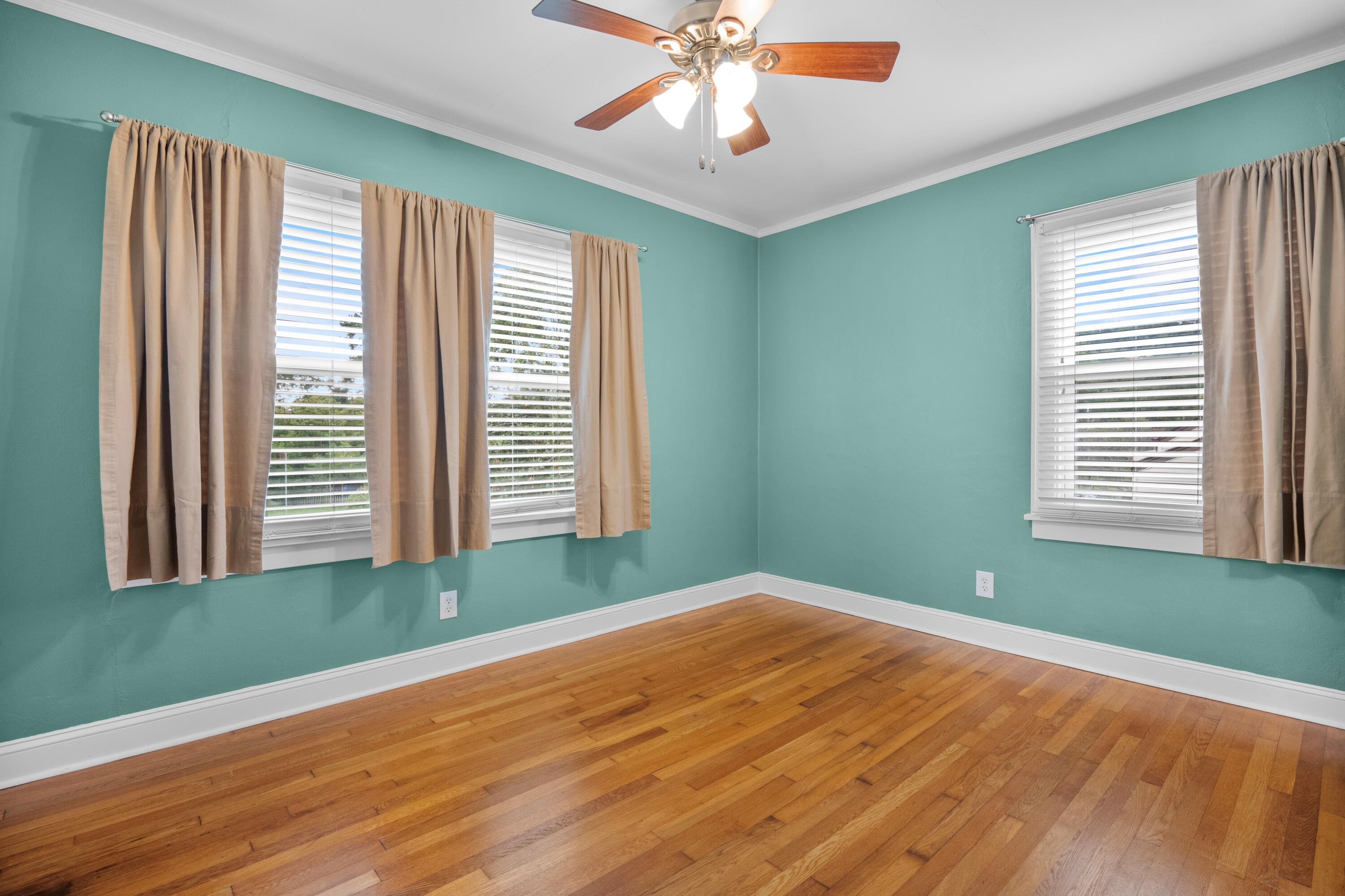 111 Brentwood Drive
