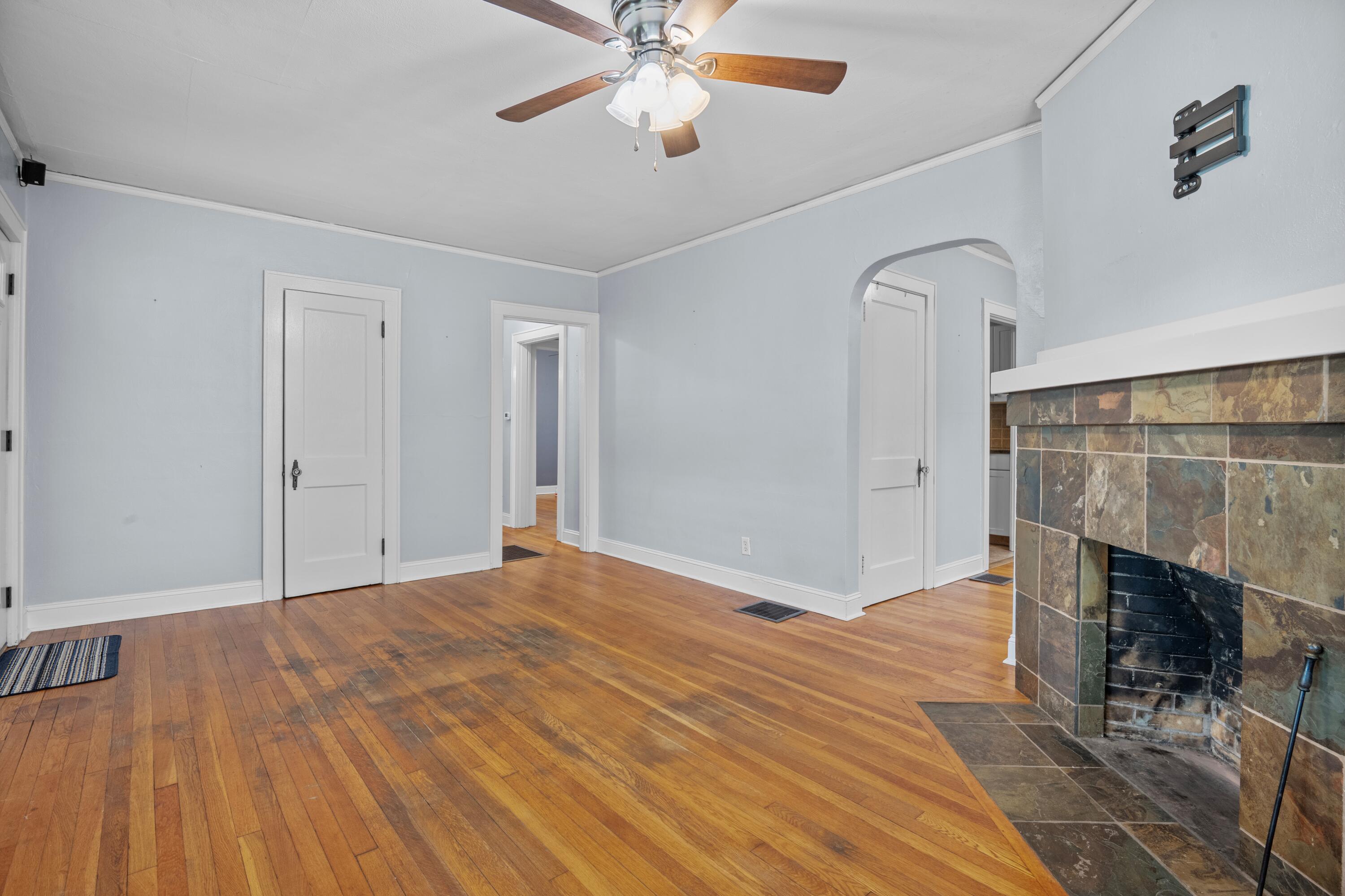 111 Brentwood Drive