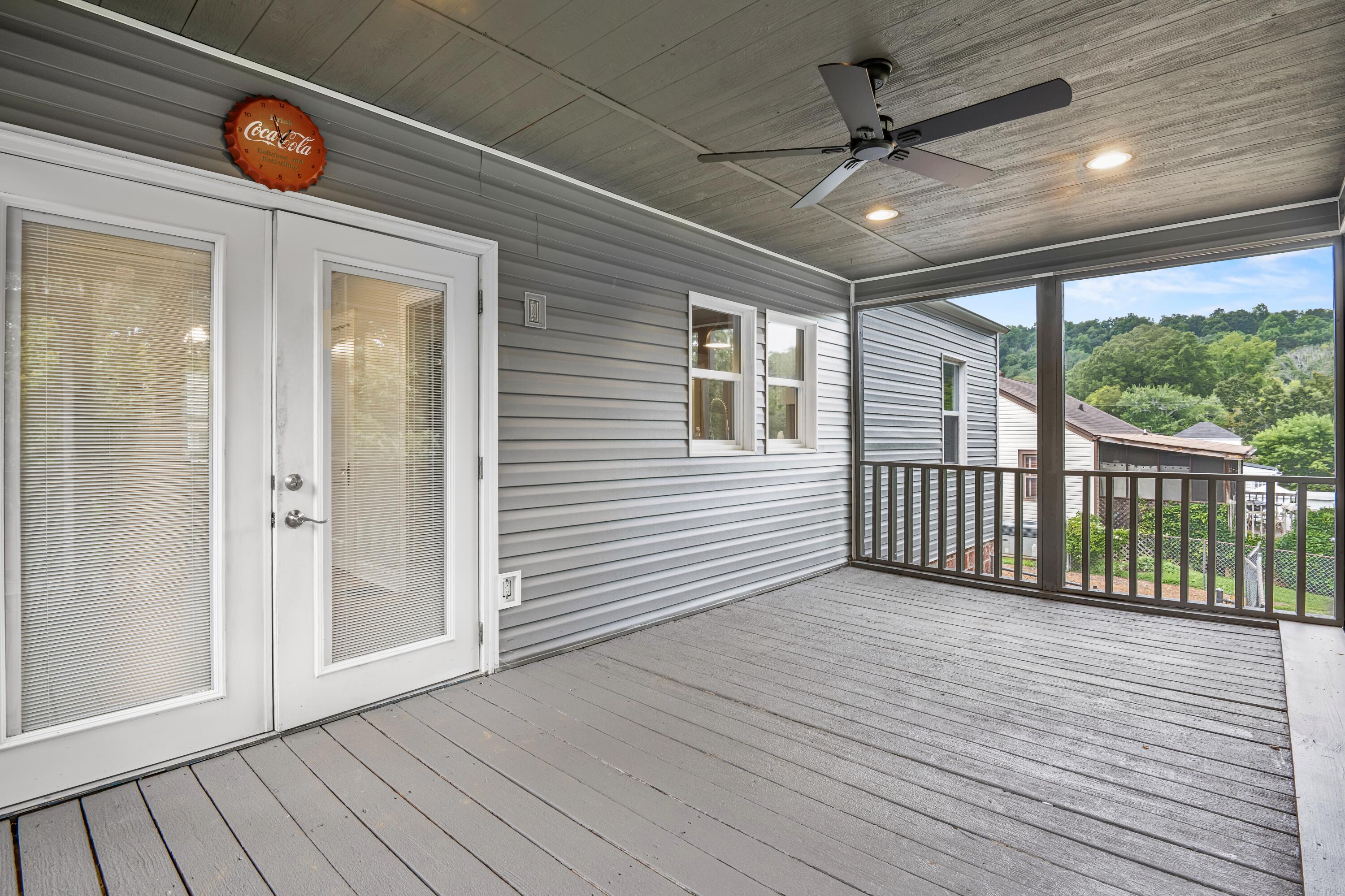 111 Brentwood Drive