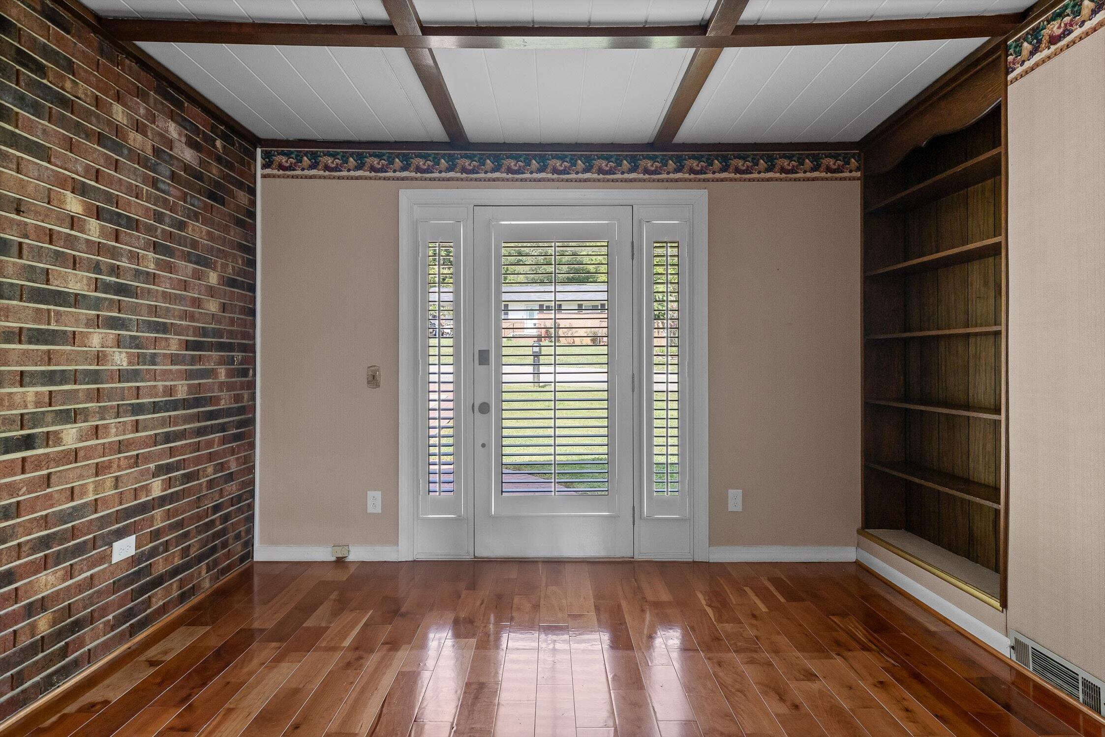 348 Isbill Road