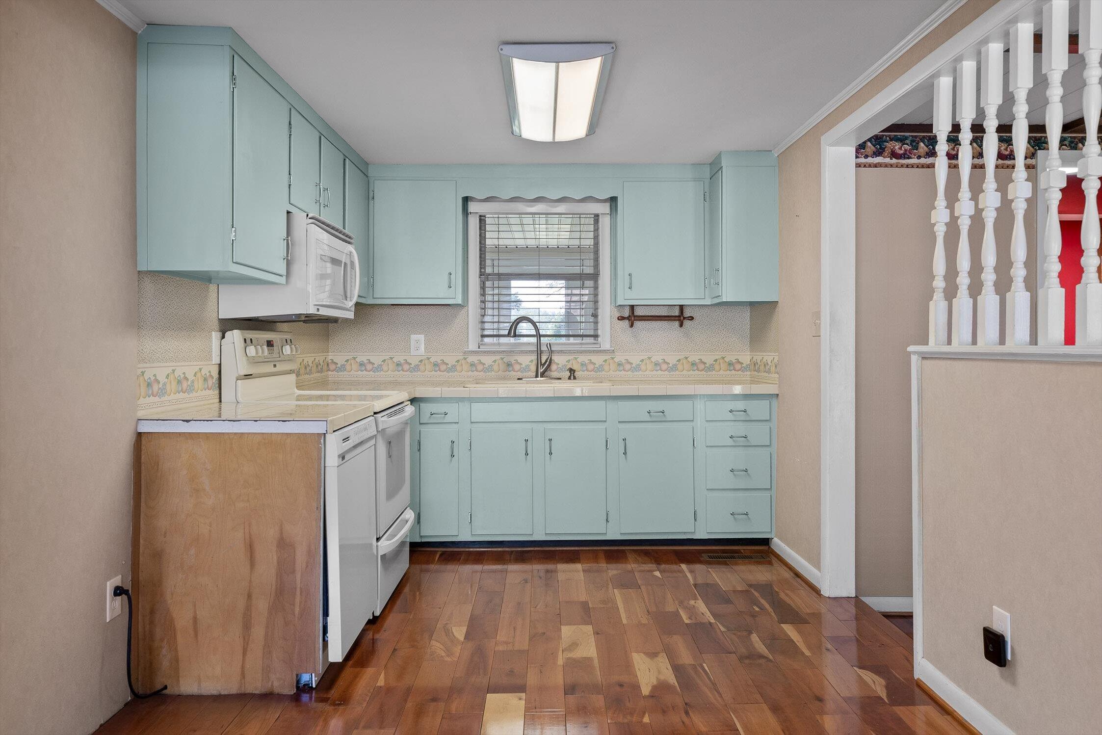 348 Isbill Road