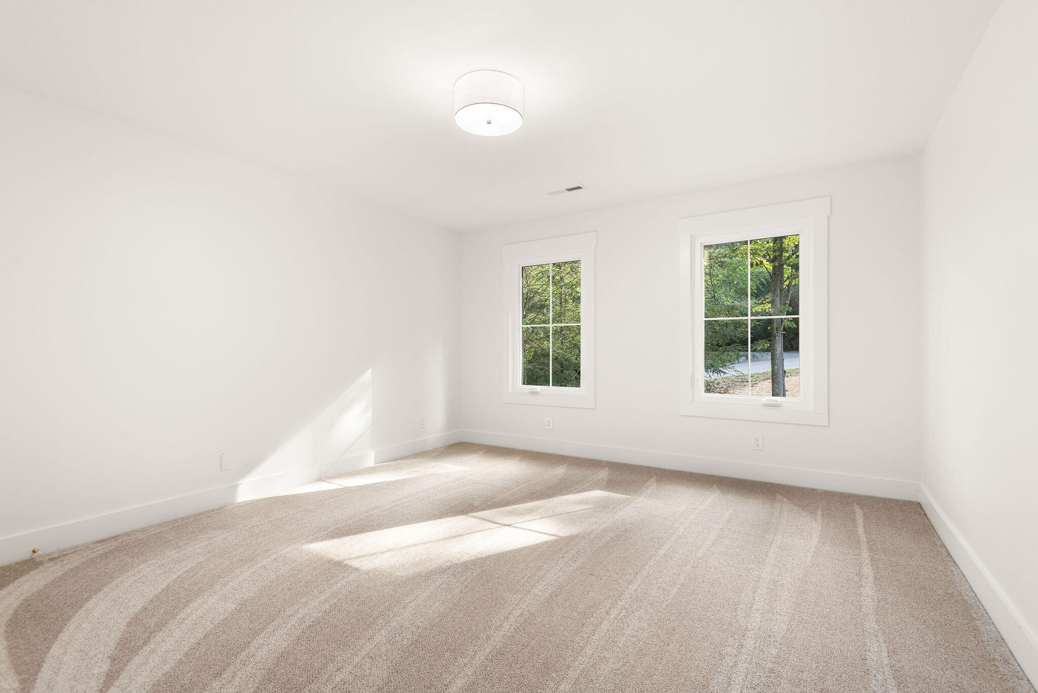 38 Rock Crest Drive