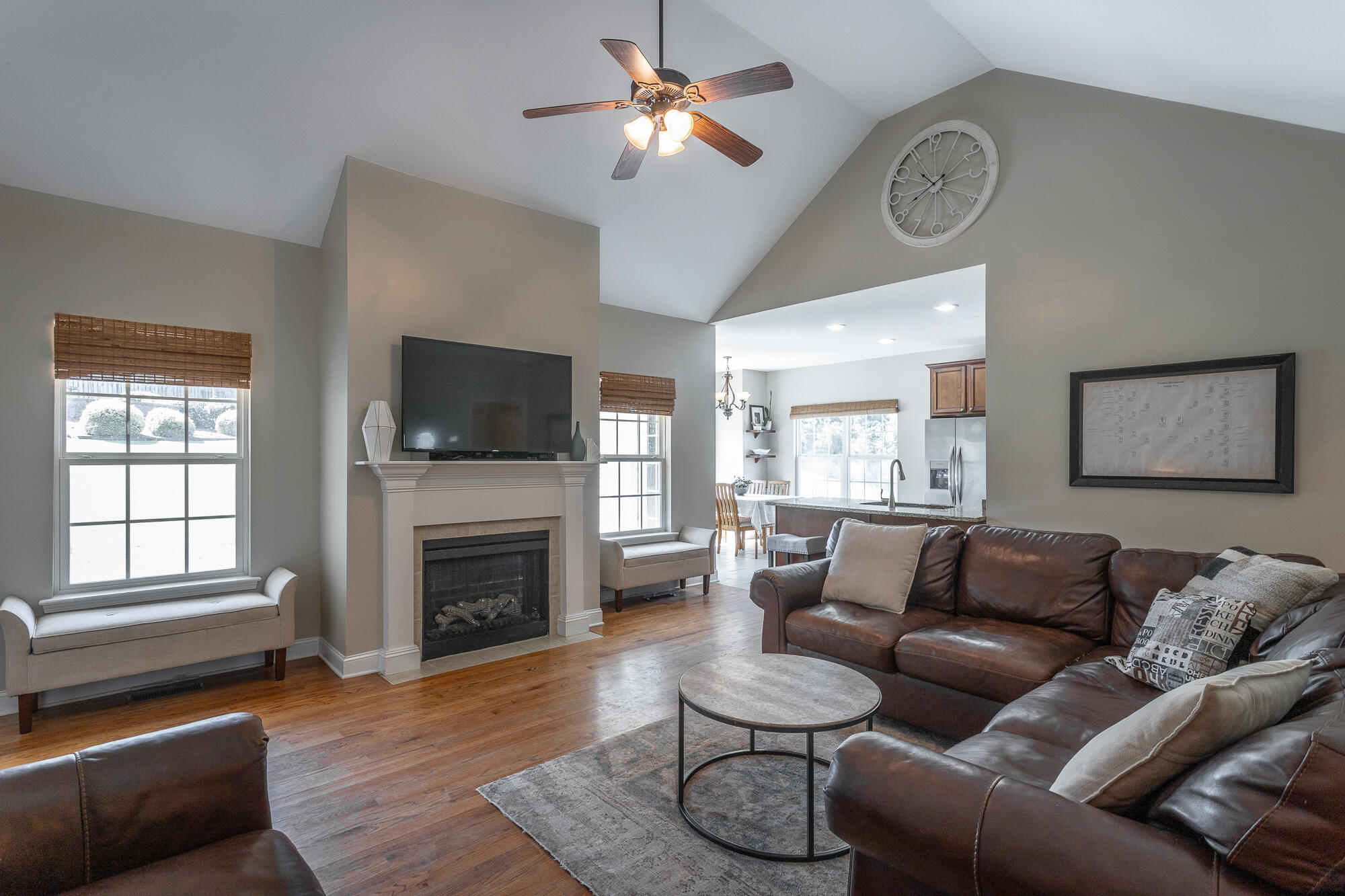873 Windrush Loop