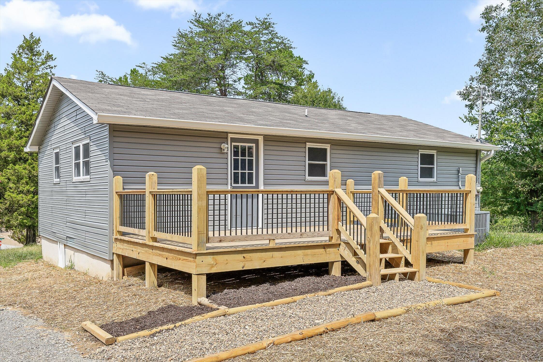 1700 Spradling Road