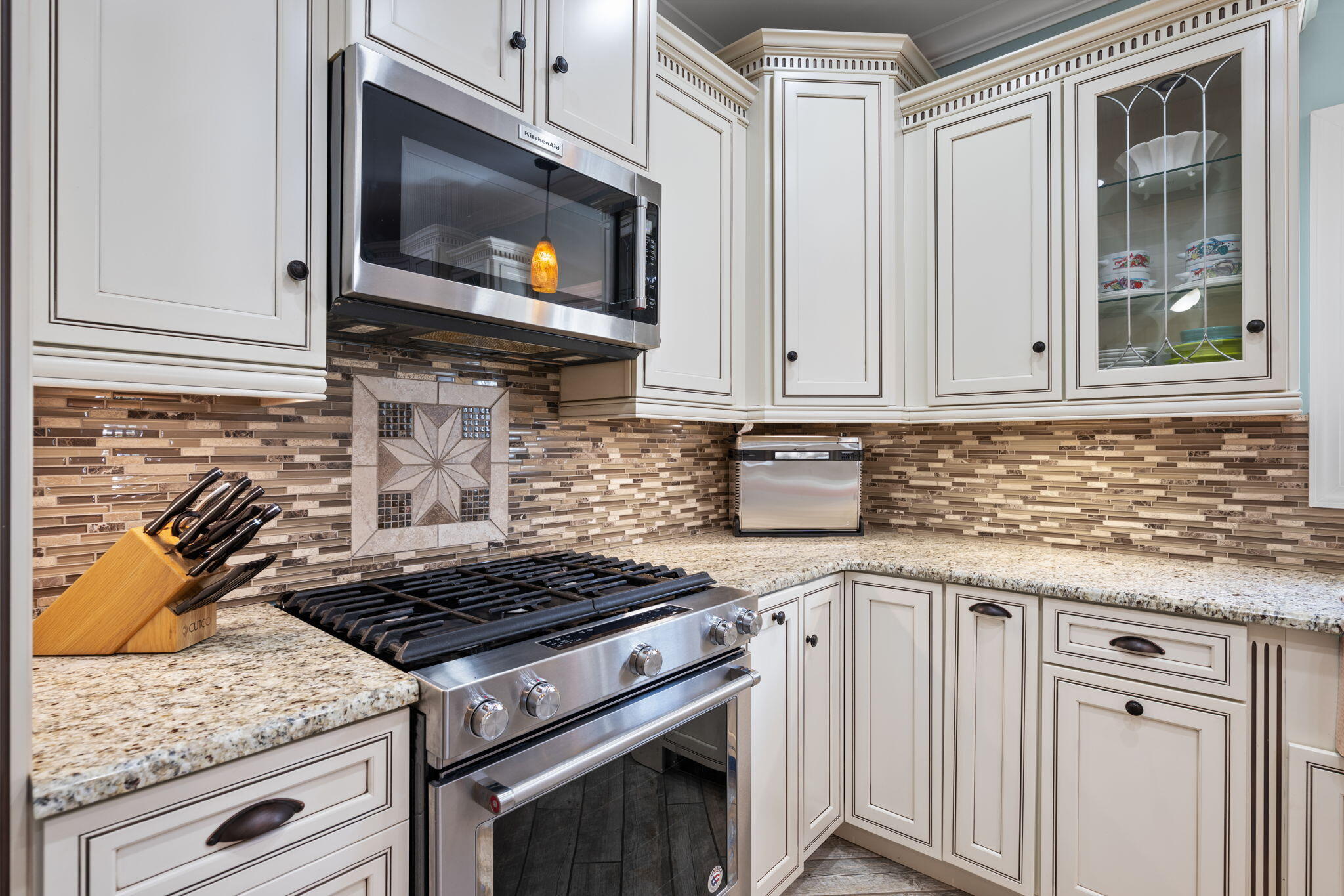 8949 Gentle Mist Circle, Ooltewah