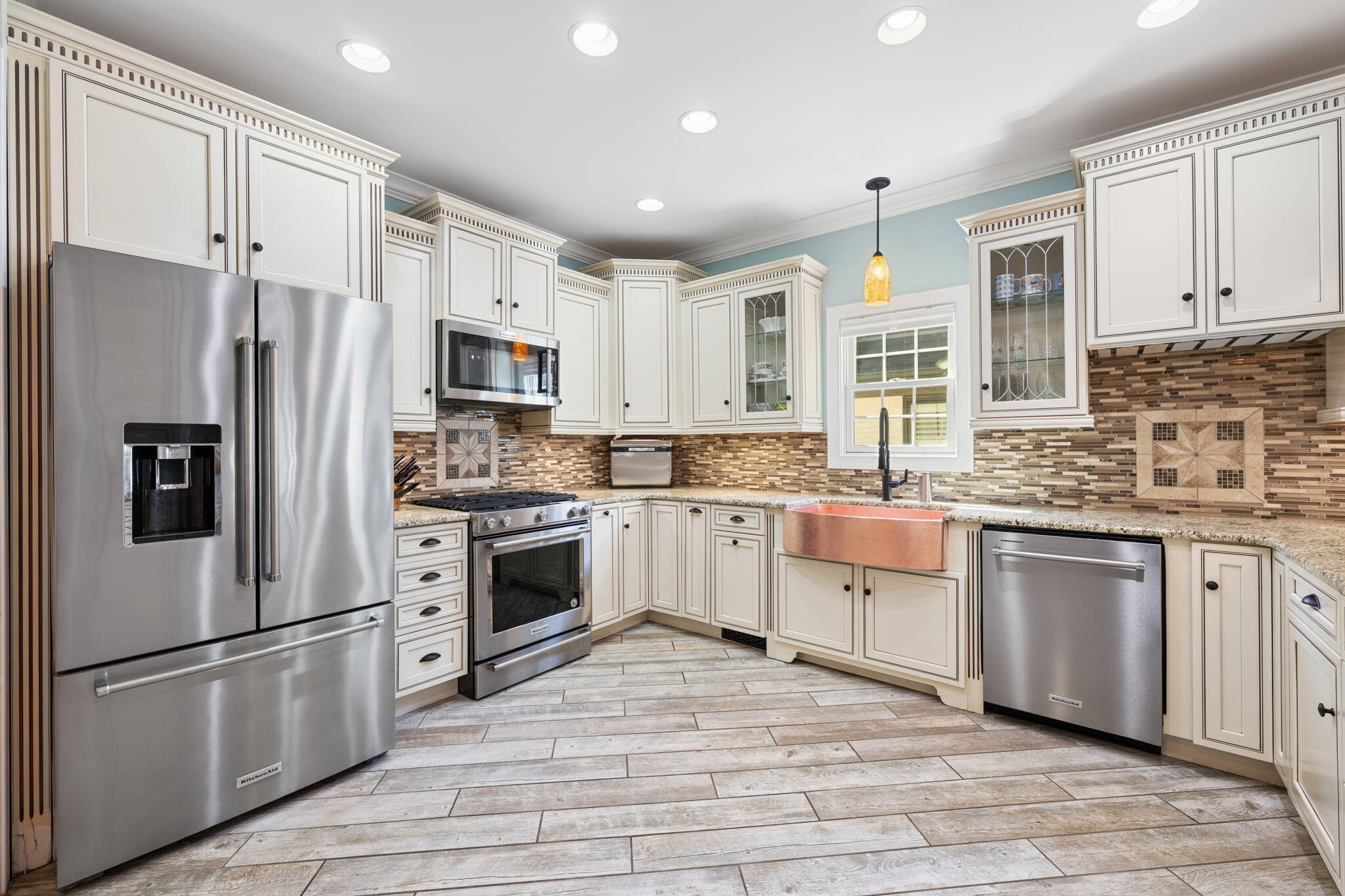 8949 Gentle Mist Circle, Ooltewah