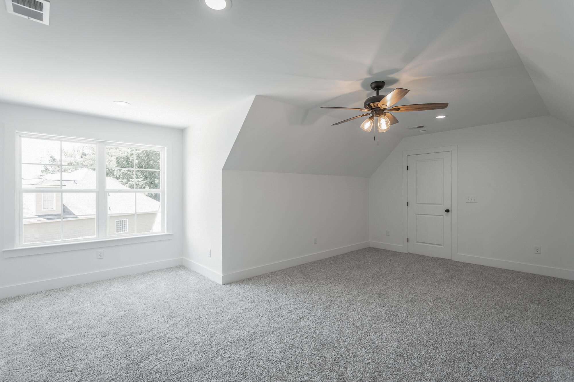 799 Norfolk Green Circle