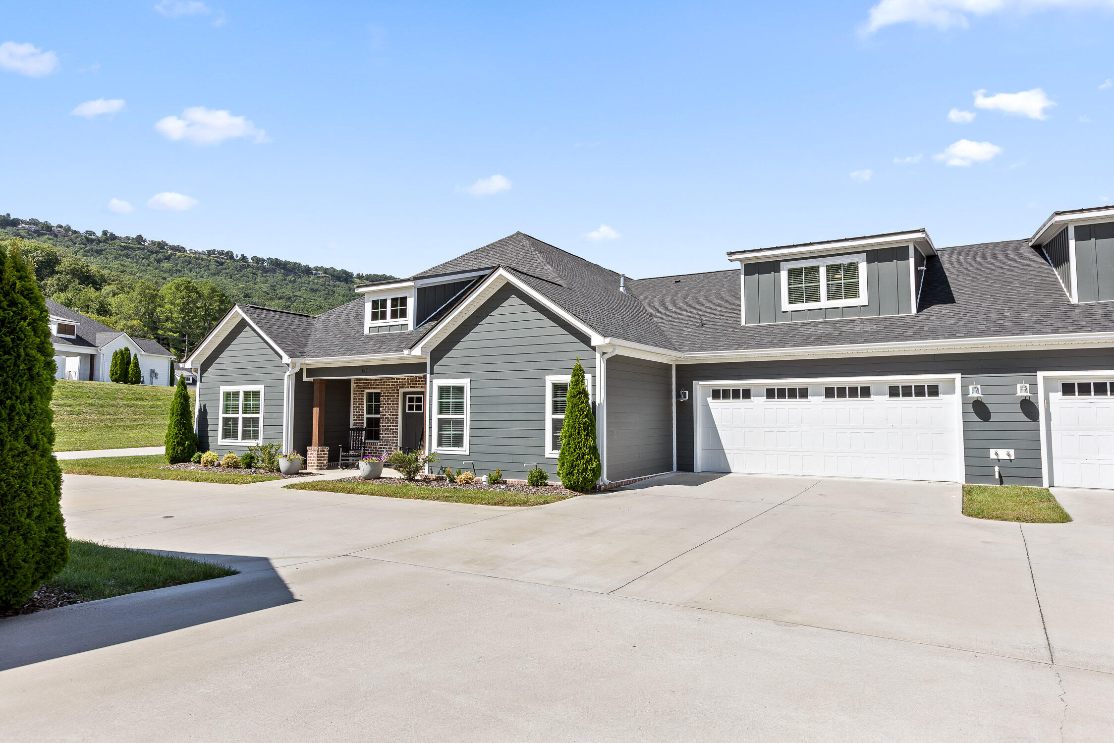 815 Wellstone Drive