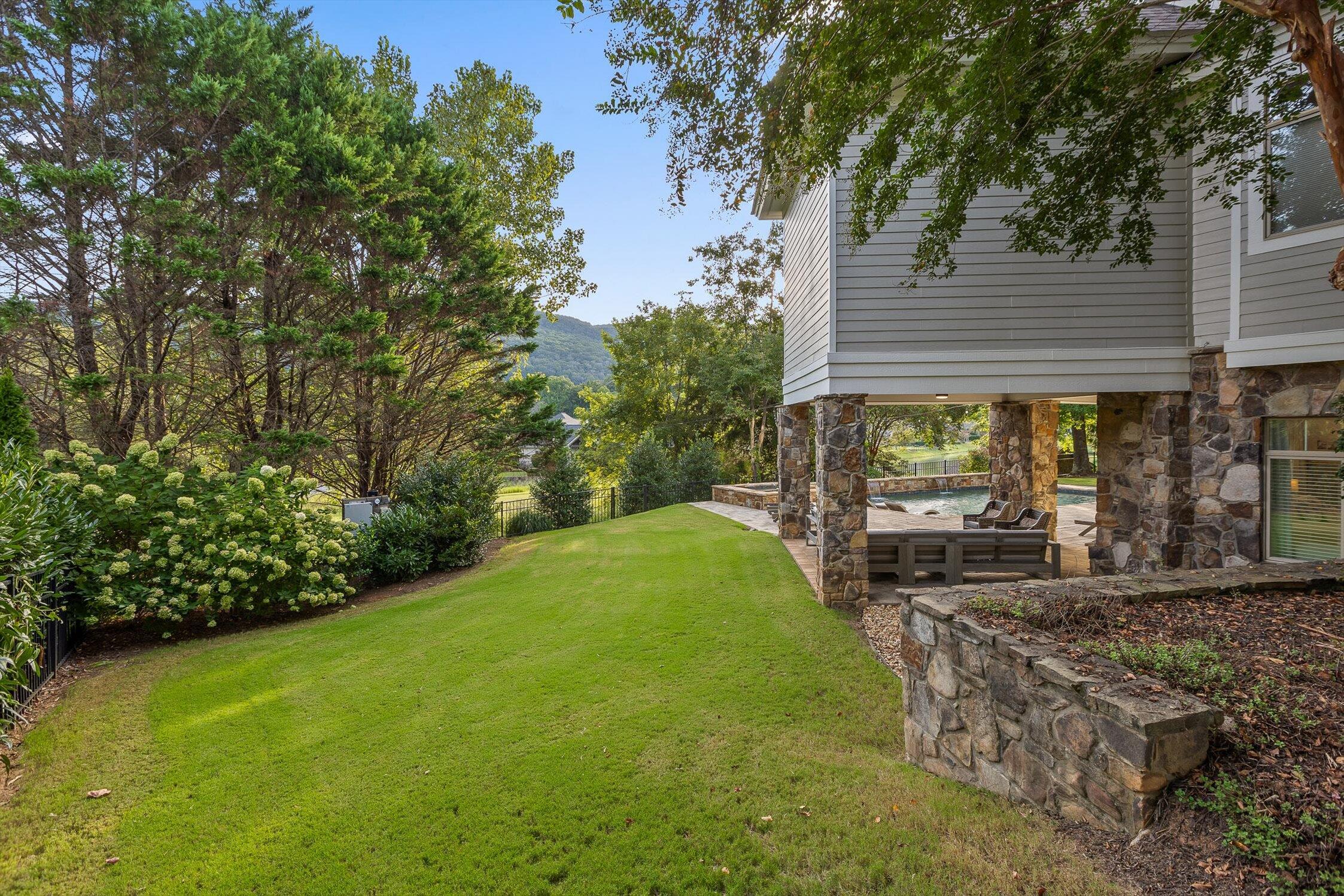 589 Magnolia Vale Drive