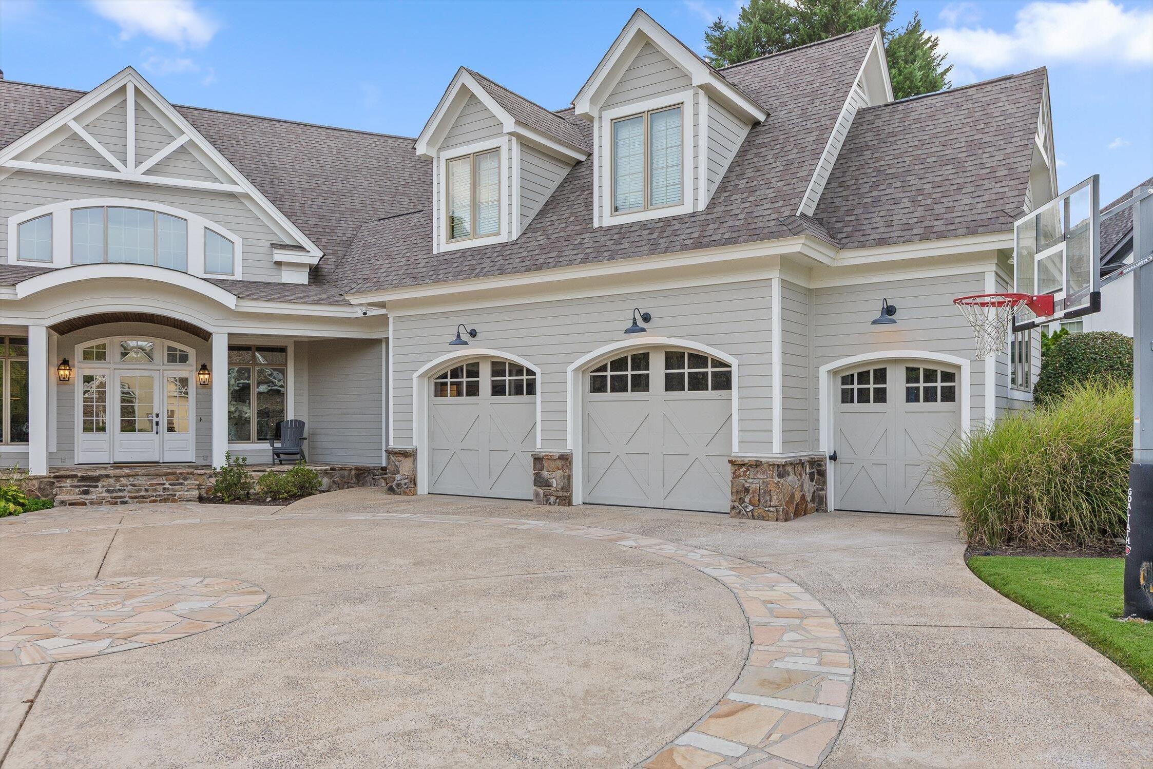 589 Magnolia Vale Drive