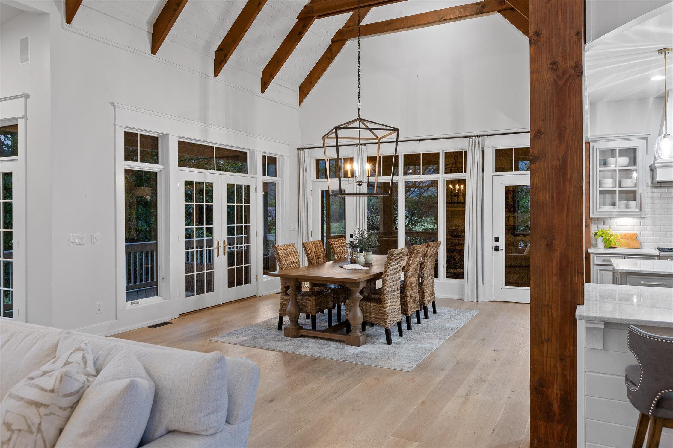 589 Magnolia Vale Drive