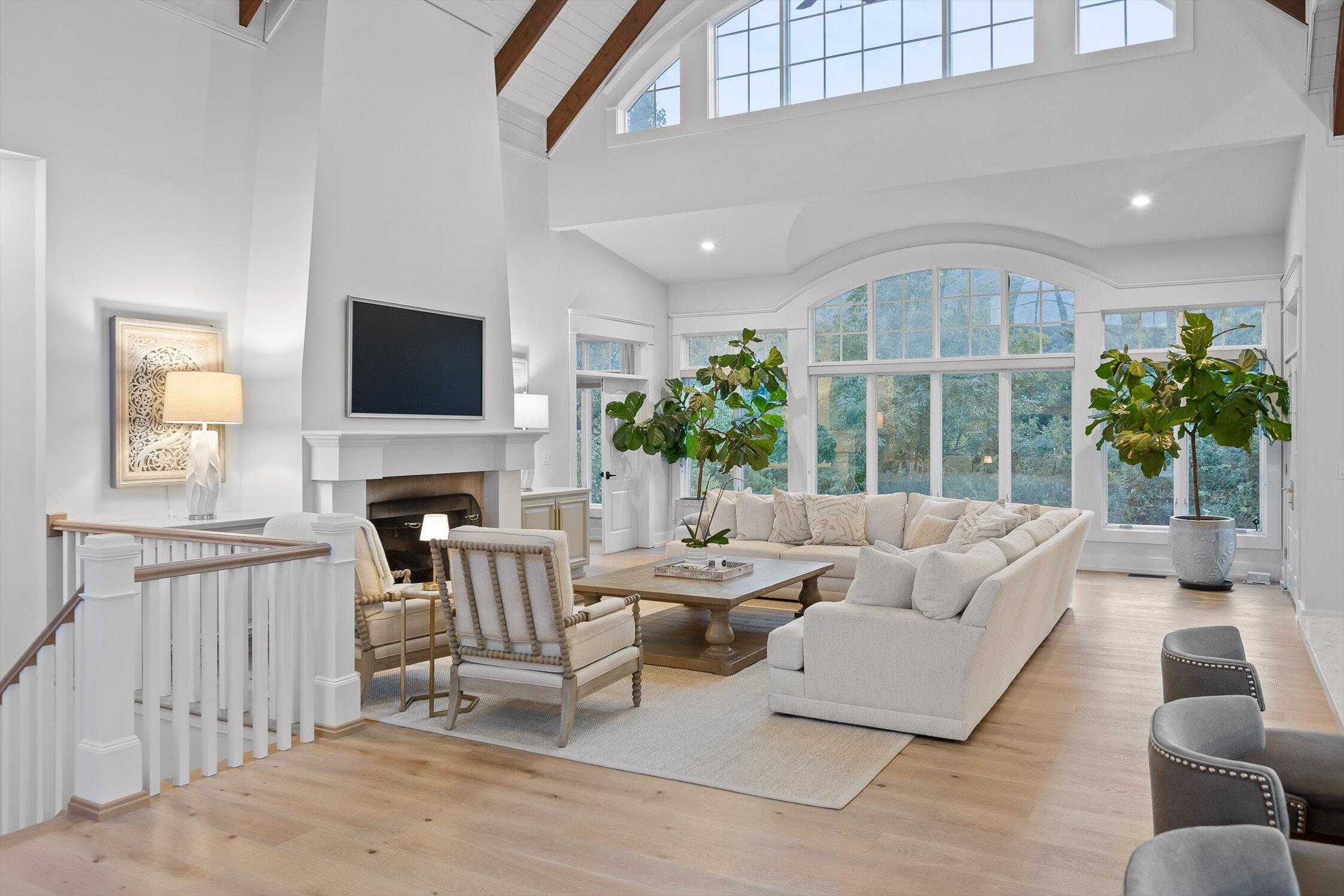 589 Magnolia Vale Drive