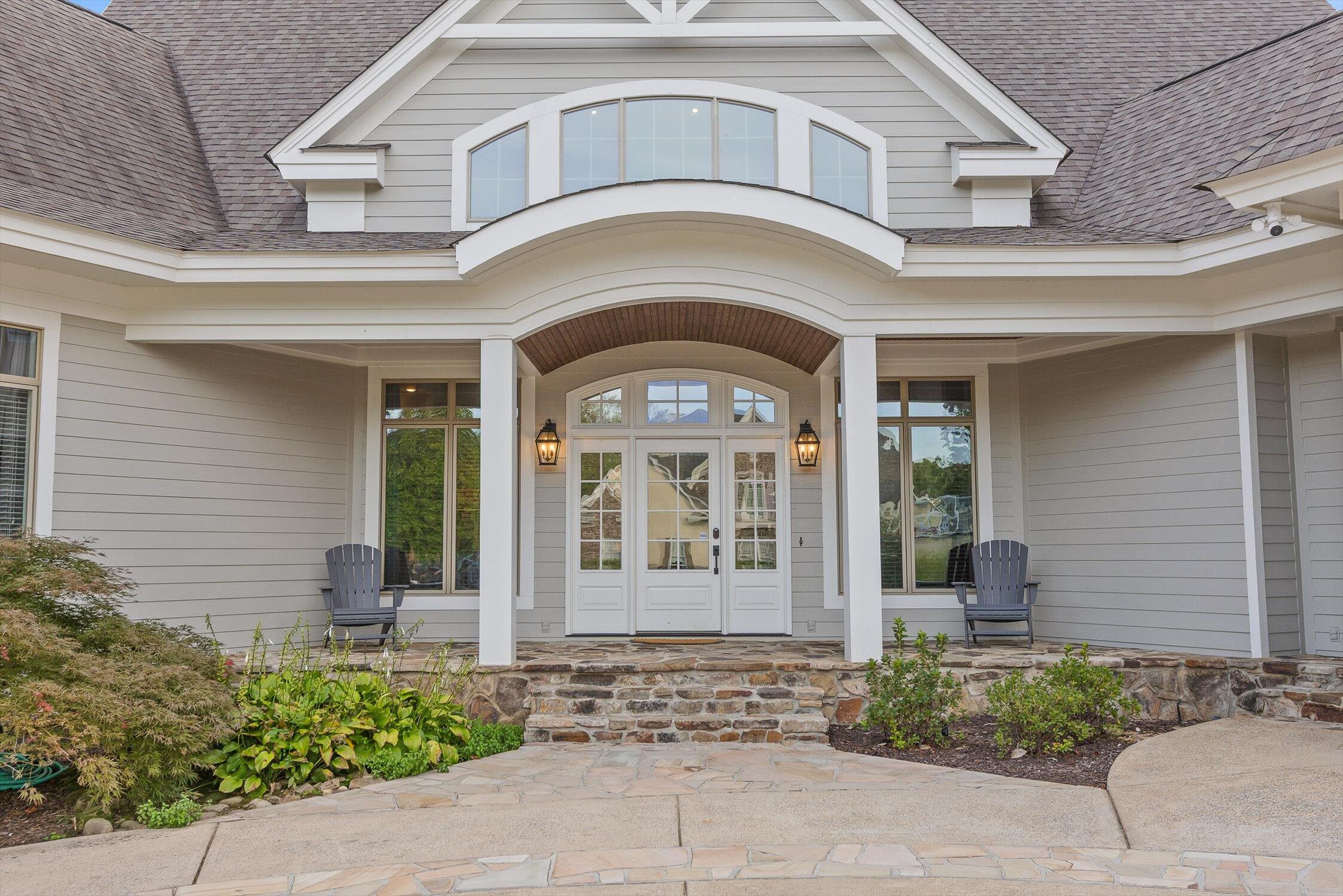 589 Magnolia Vale Drive