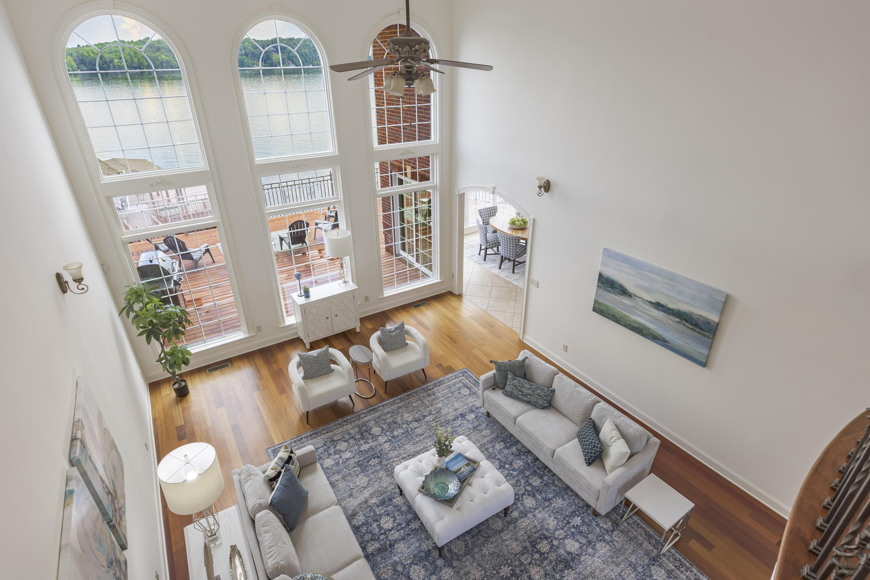 12004 Oak Cove Lane