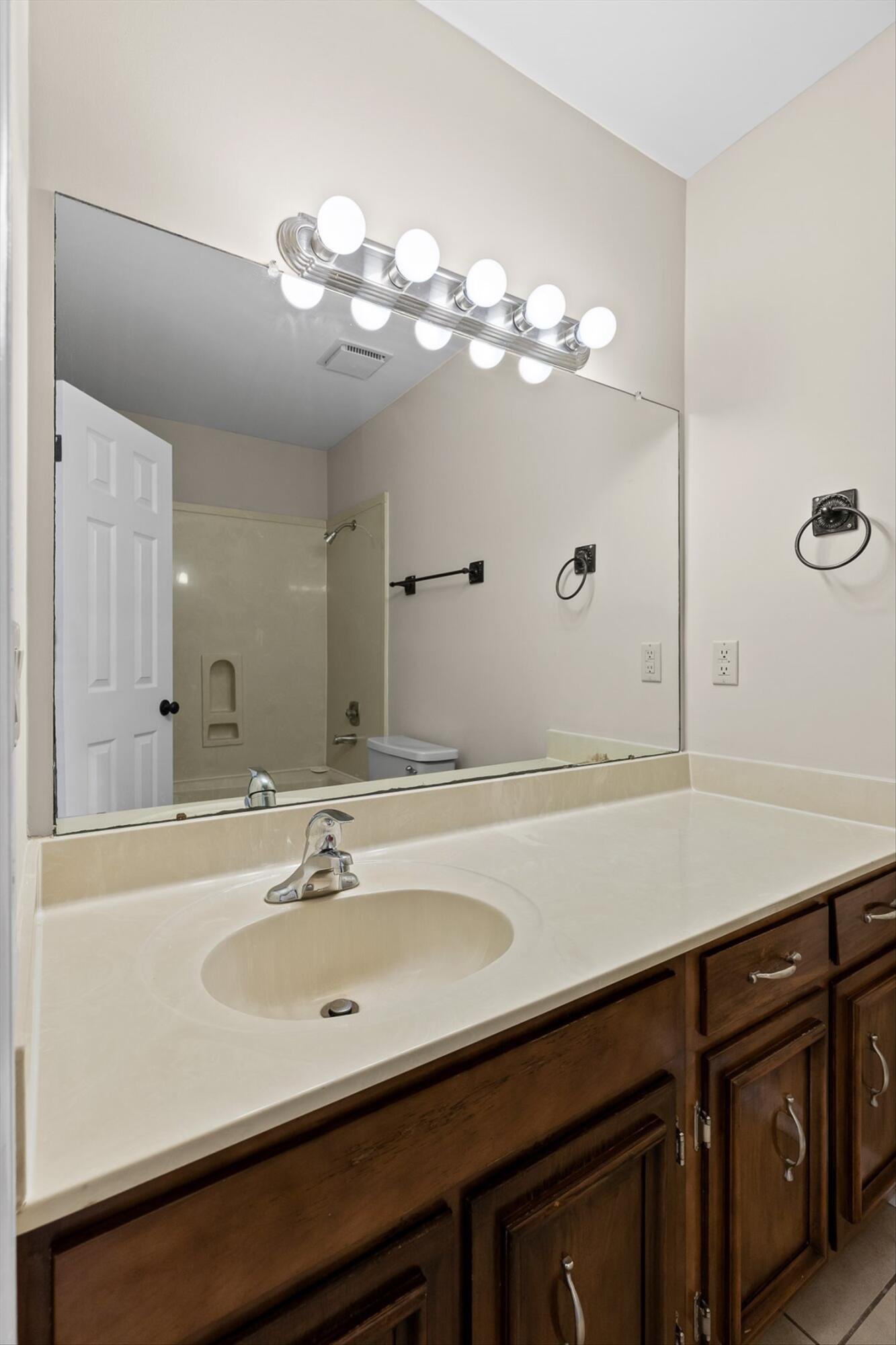 6405 Brookmead Circle
