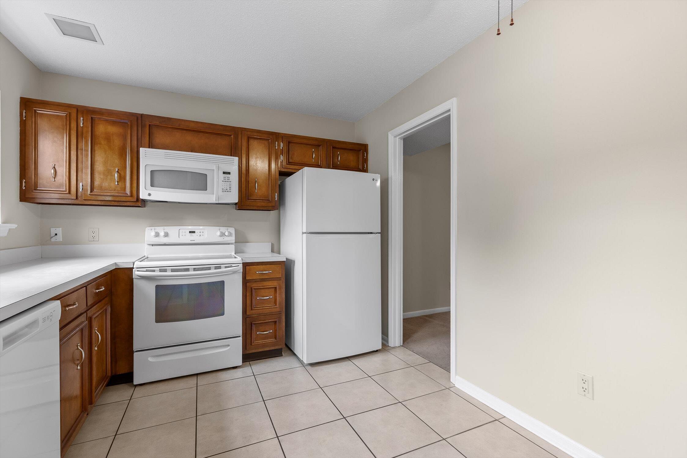 6405 Brookmead Circle