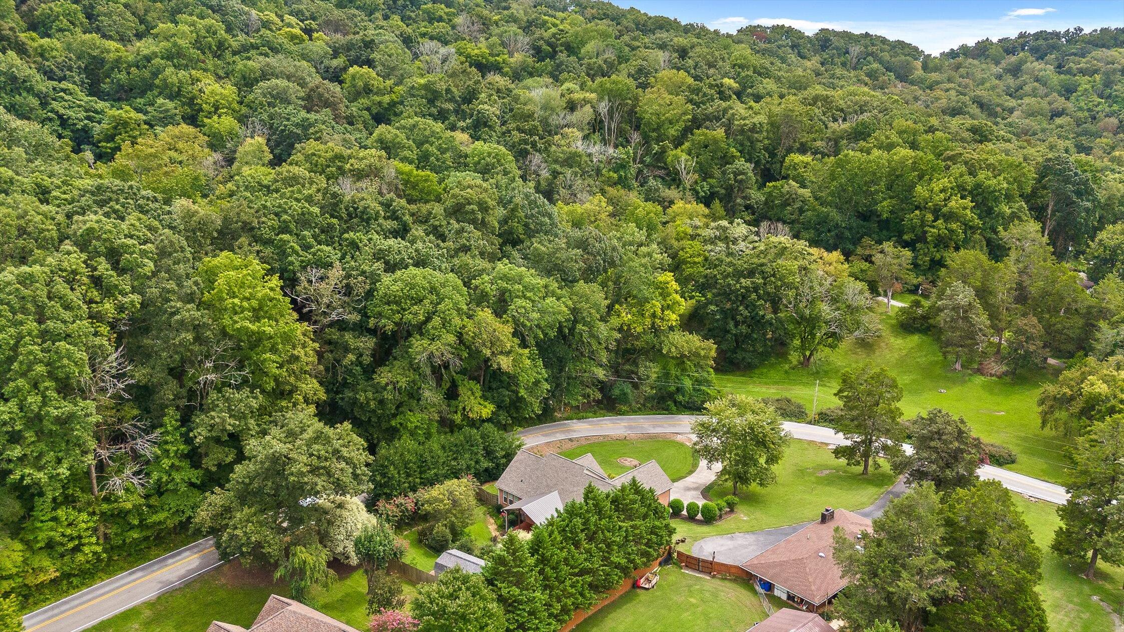 3127 Hamill Road