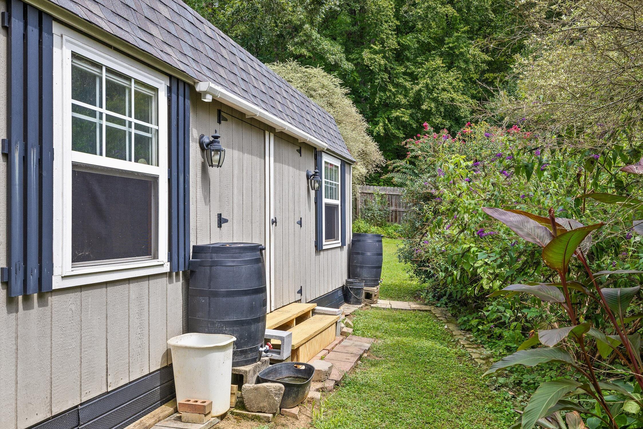 3127 Hamill Road