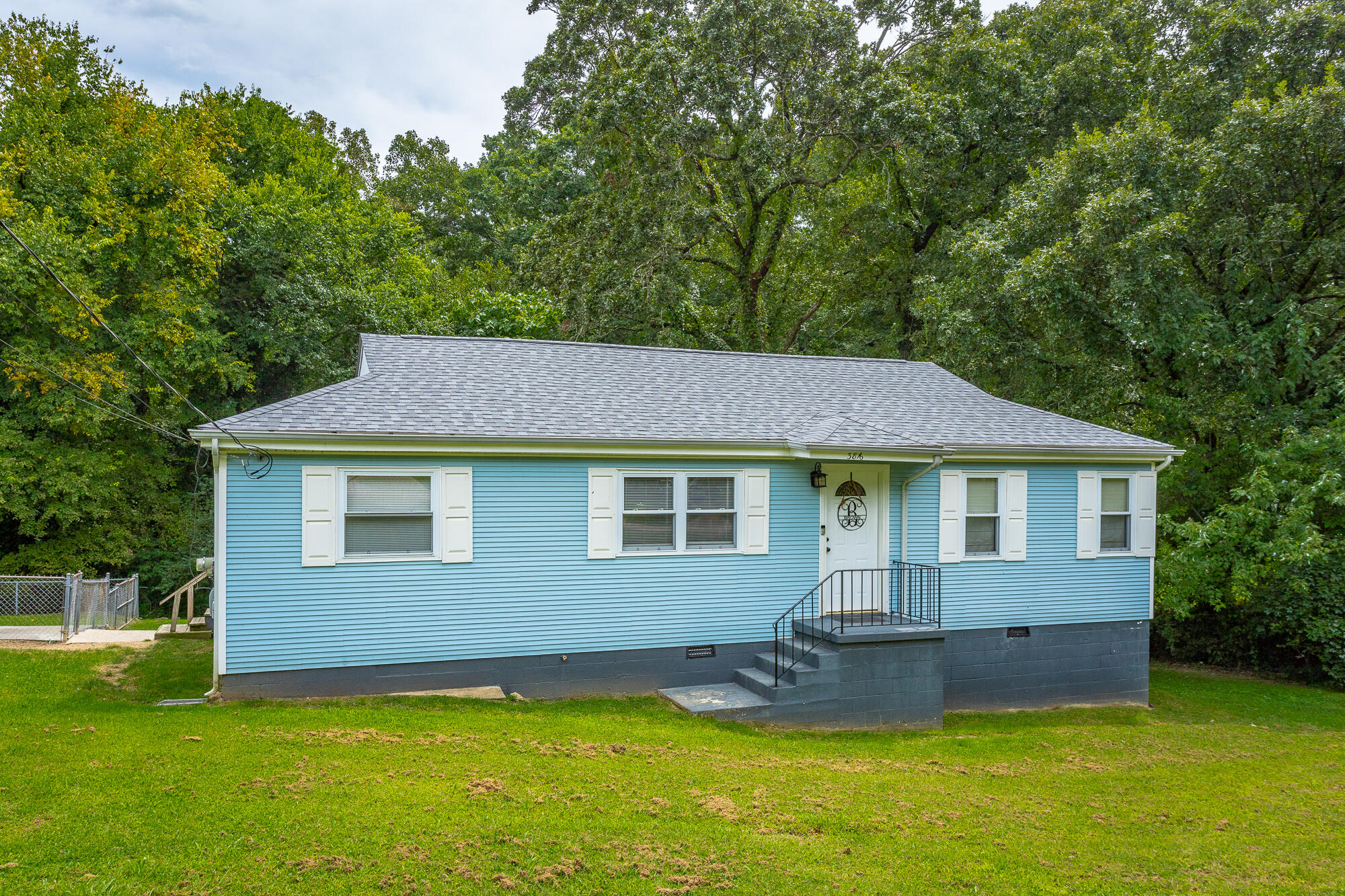 3816 Azalean Drive