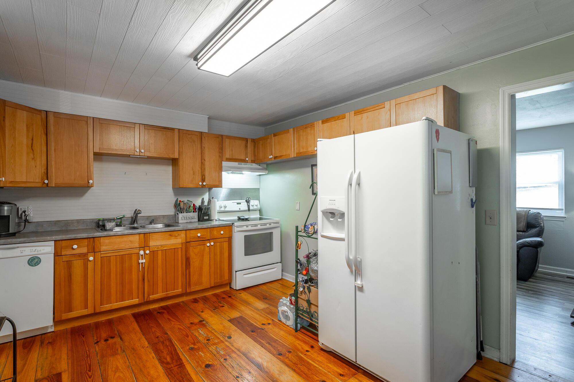 3816 Azalean Drive