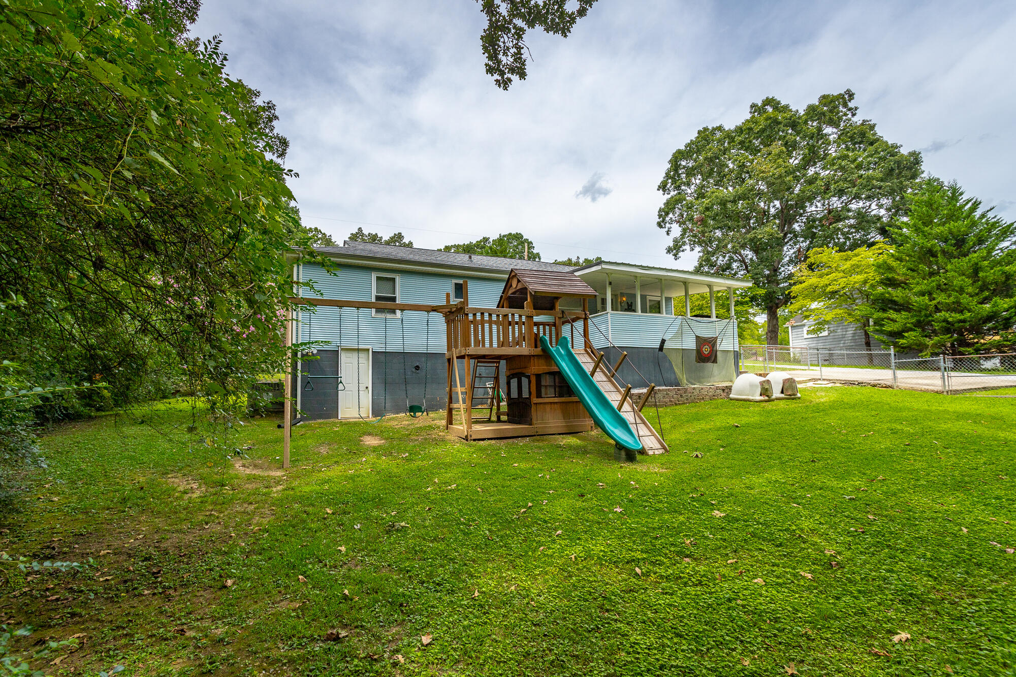 3816 Azalean Drive