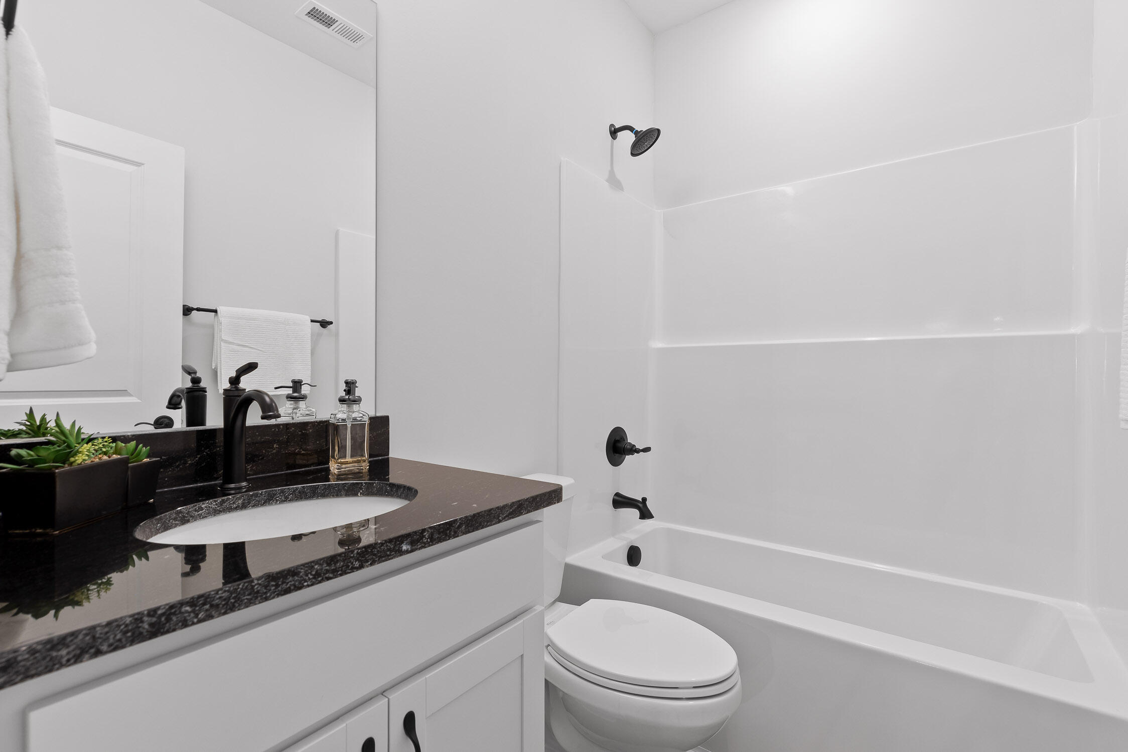 8142 Pembridge Way, 7