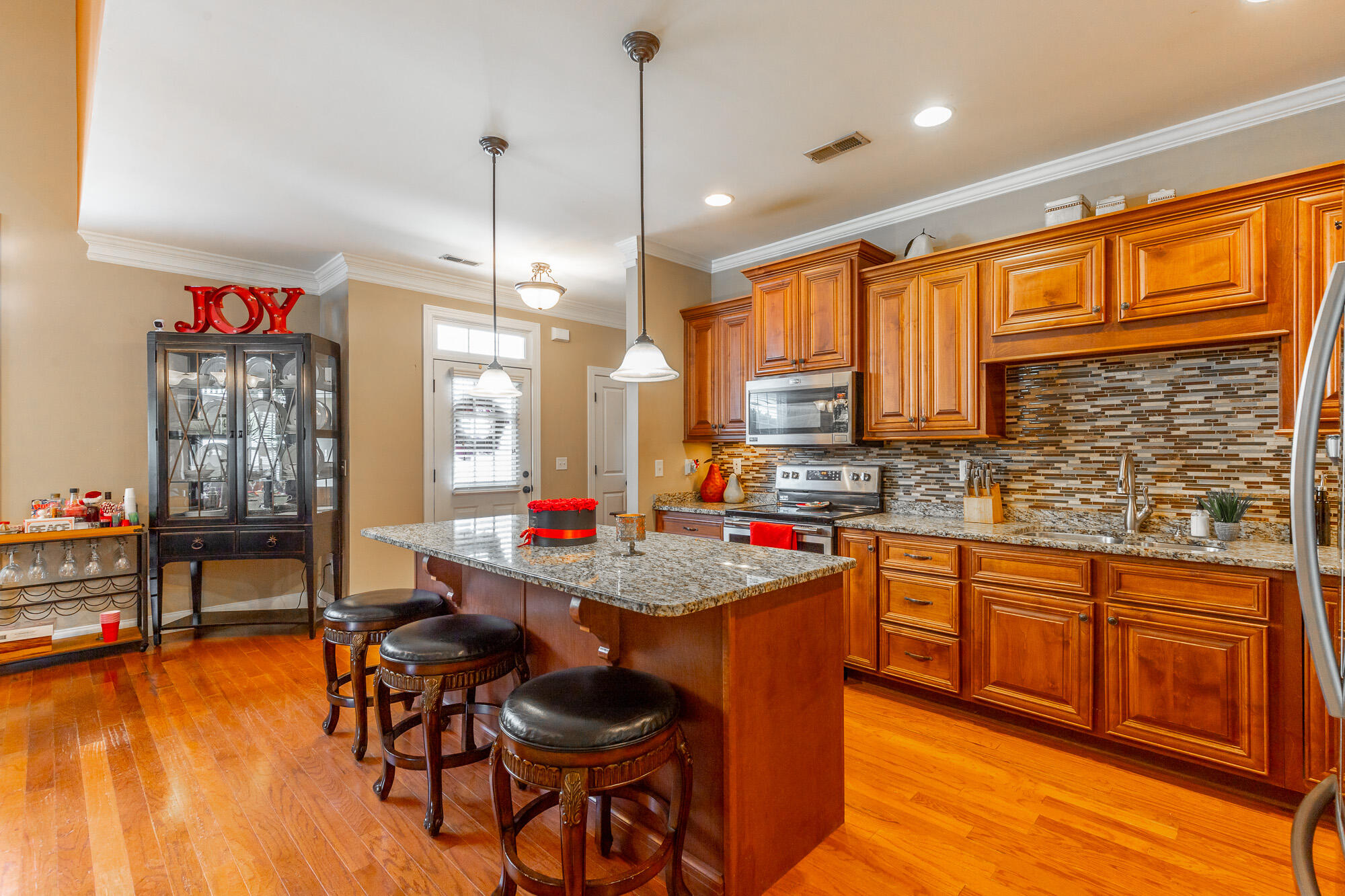 1147 Saddlebrook Drive