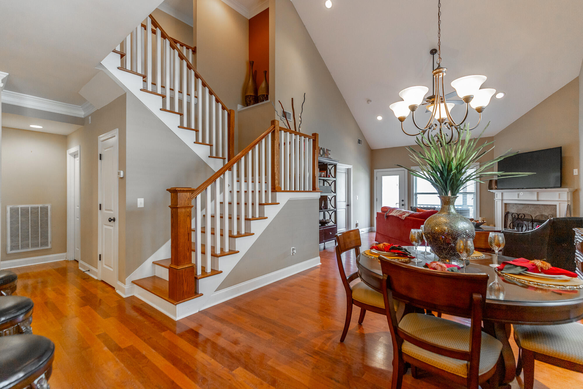 1147 Saddlebrook Drive