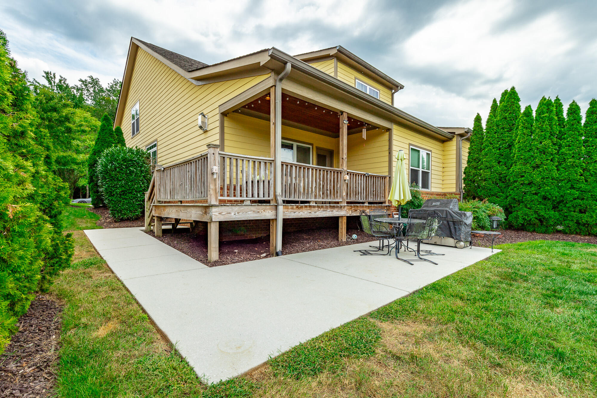 1147 Saddlebrook Drive