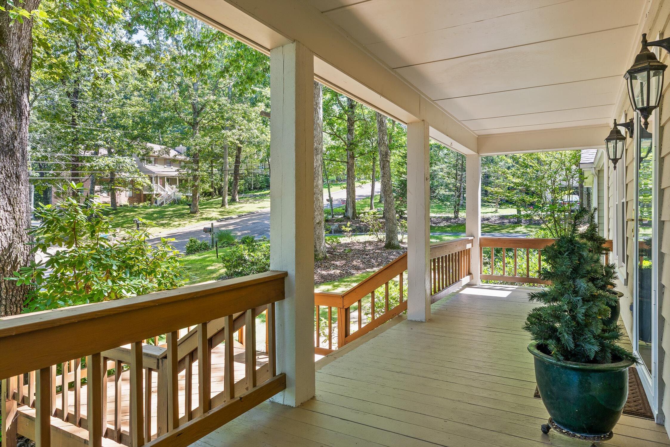 703 Windy Way