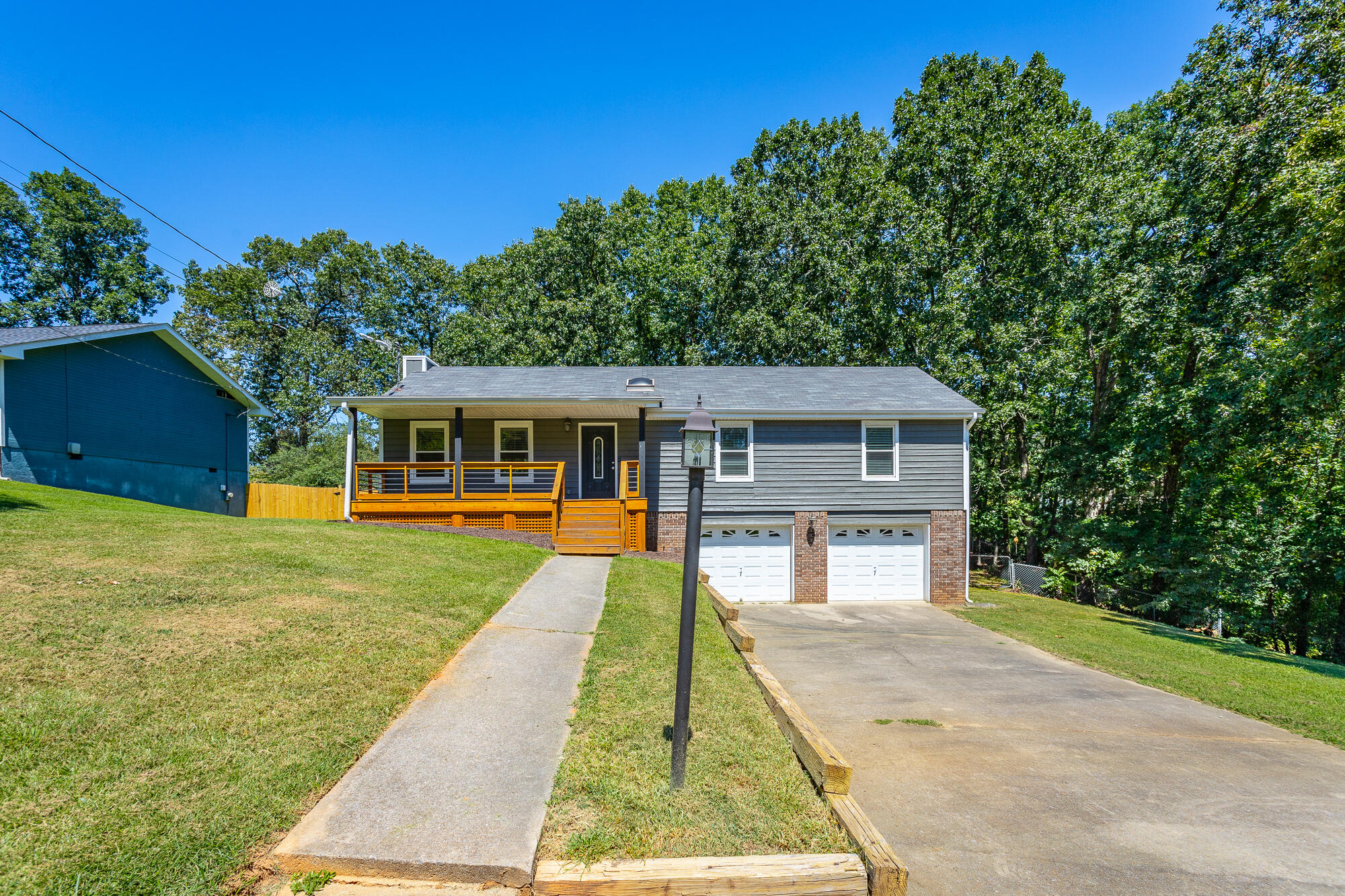 492 Smoketree Circle