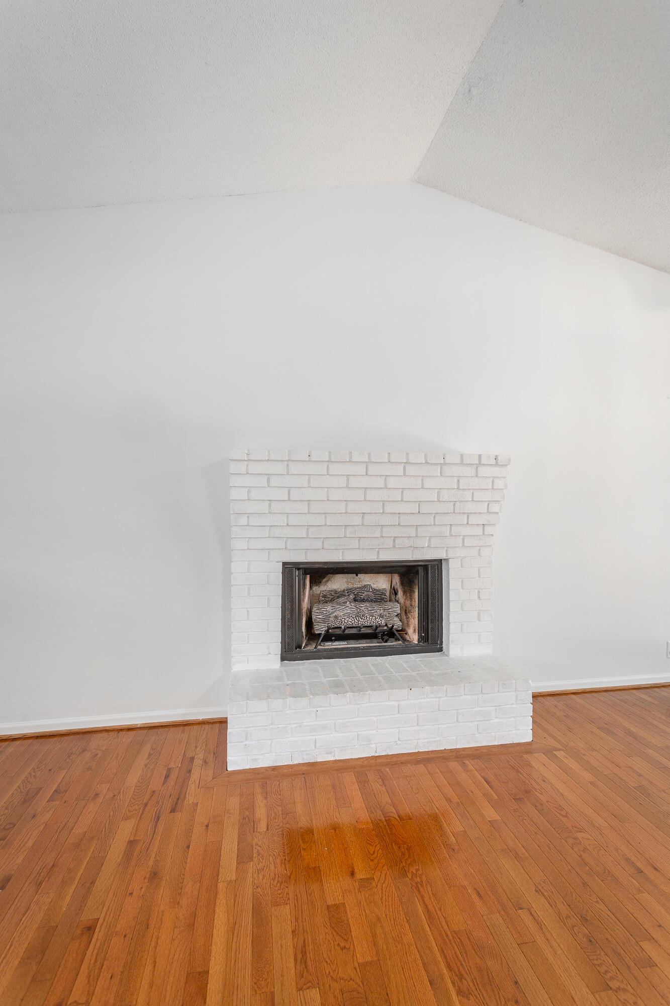 492 Smoketree Circle