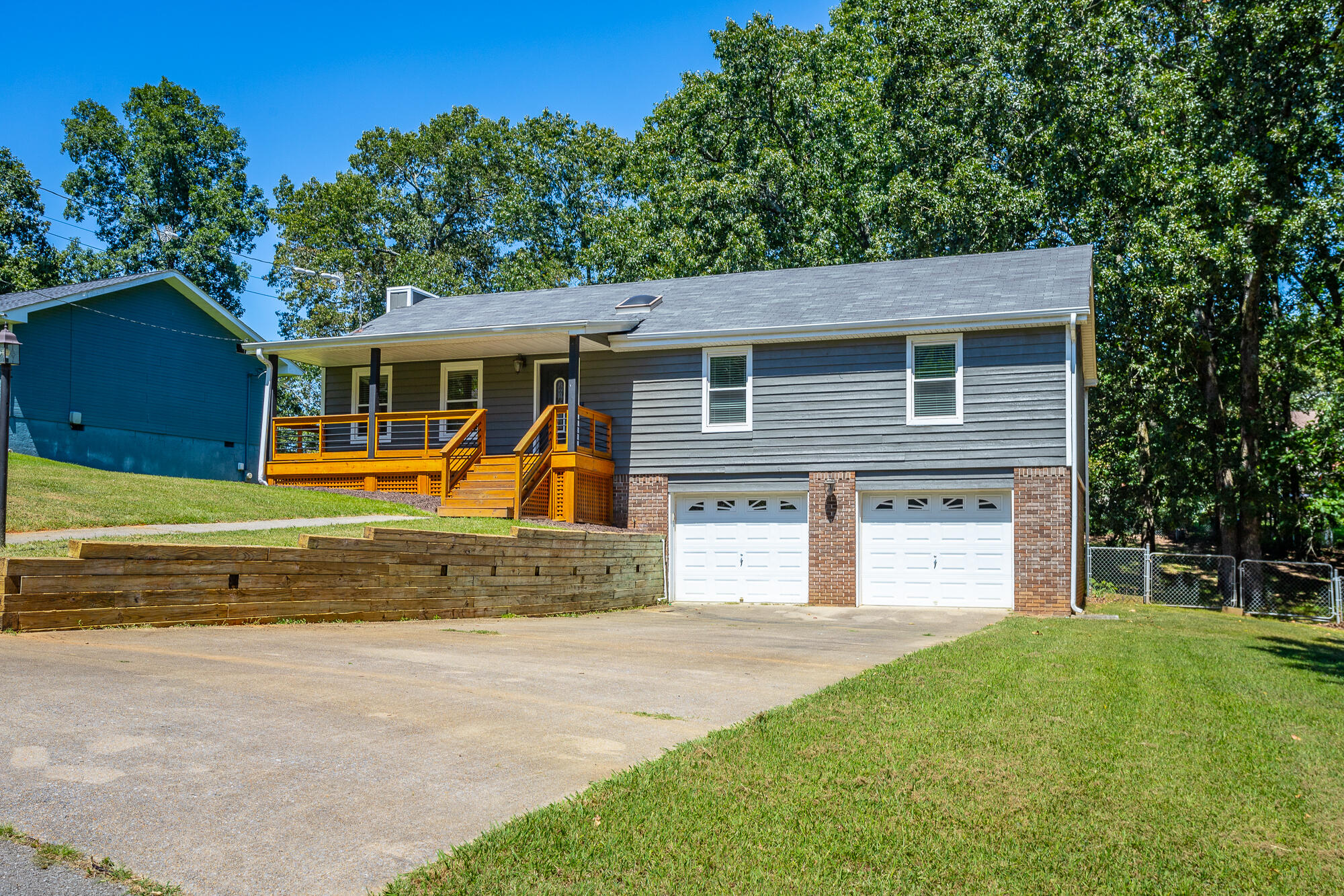 492 Smoketree Circle