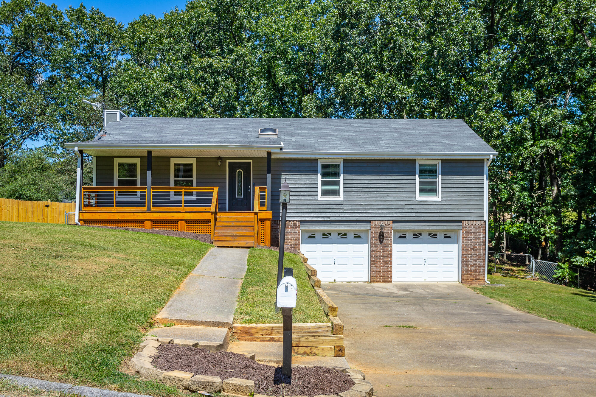 492 Smoketree Circle