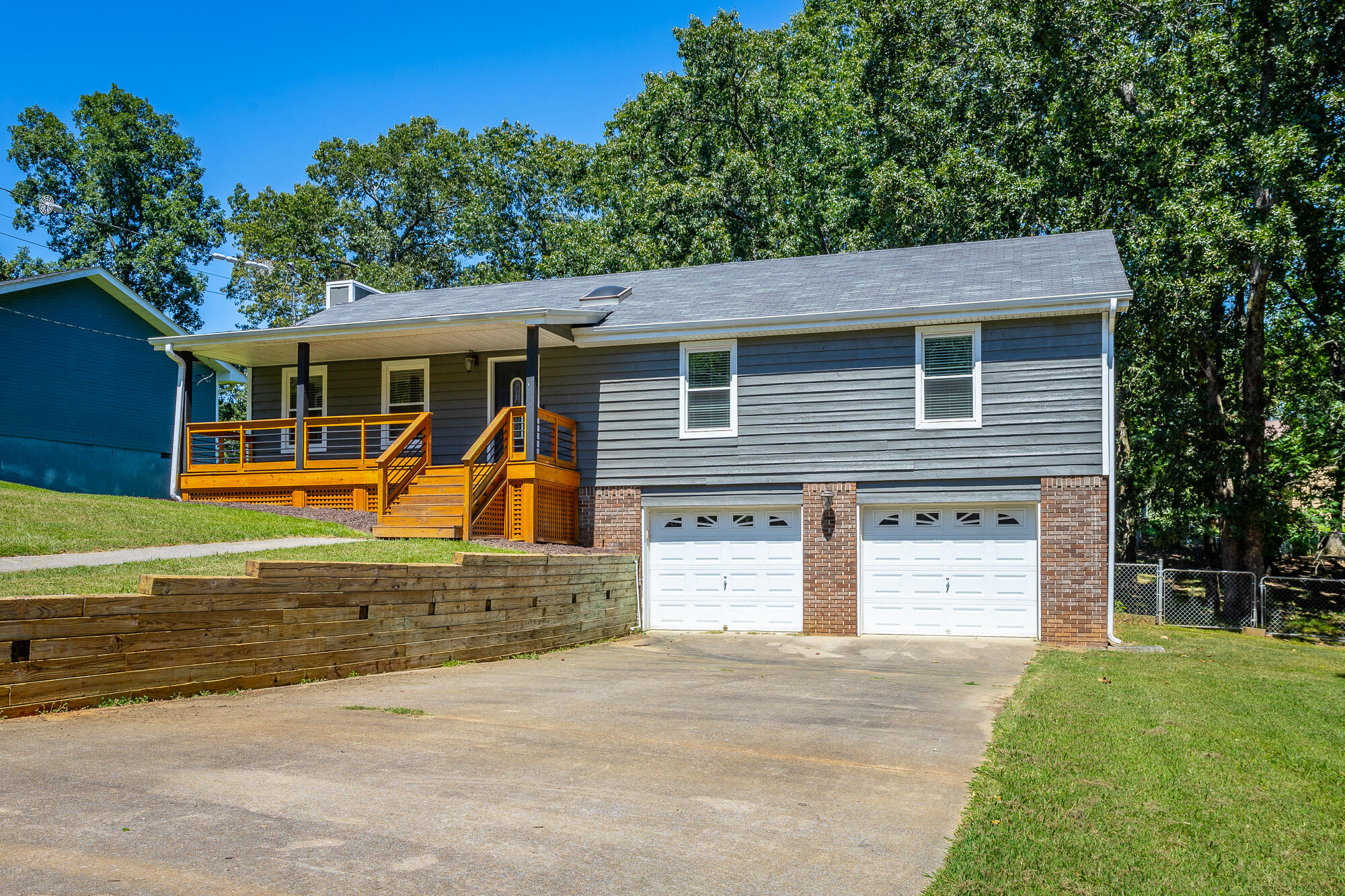492 Smoketree Circle
