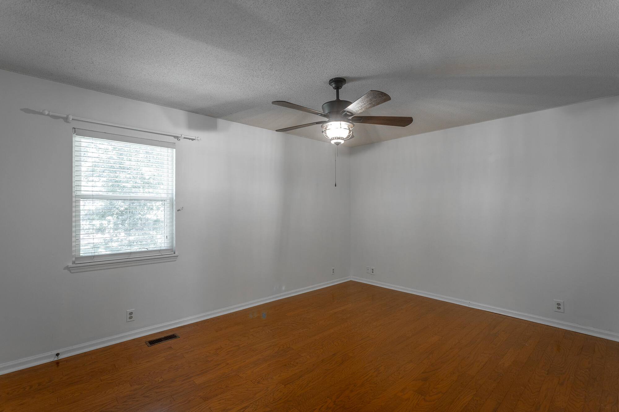 492 Smoketree Circle