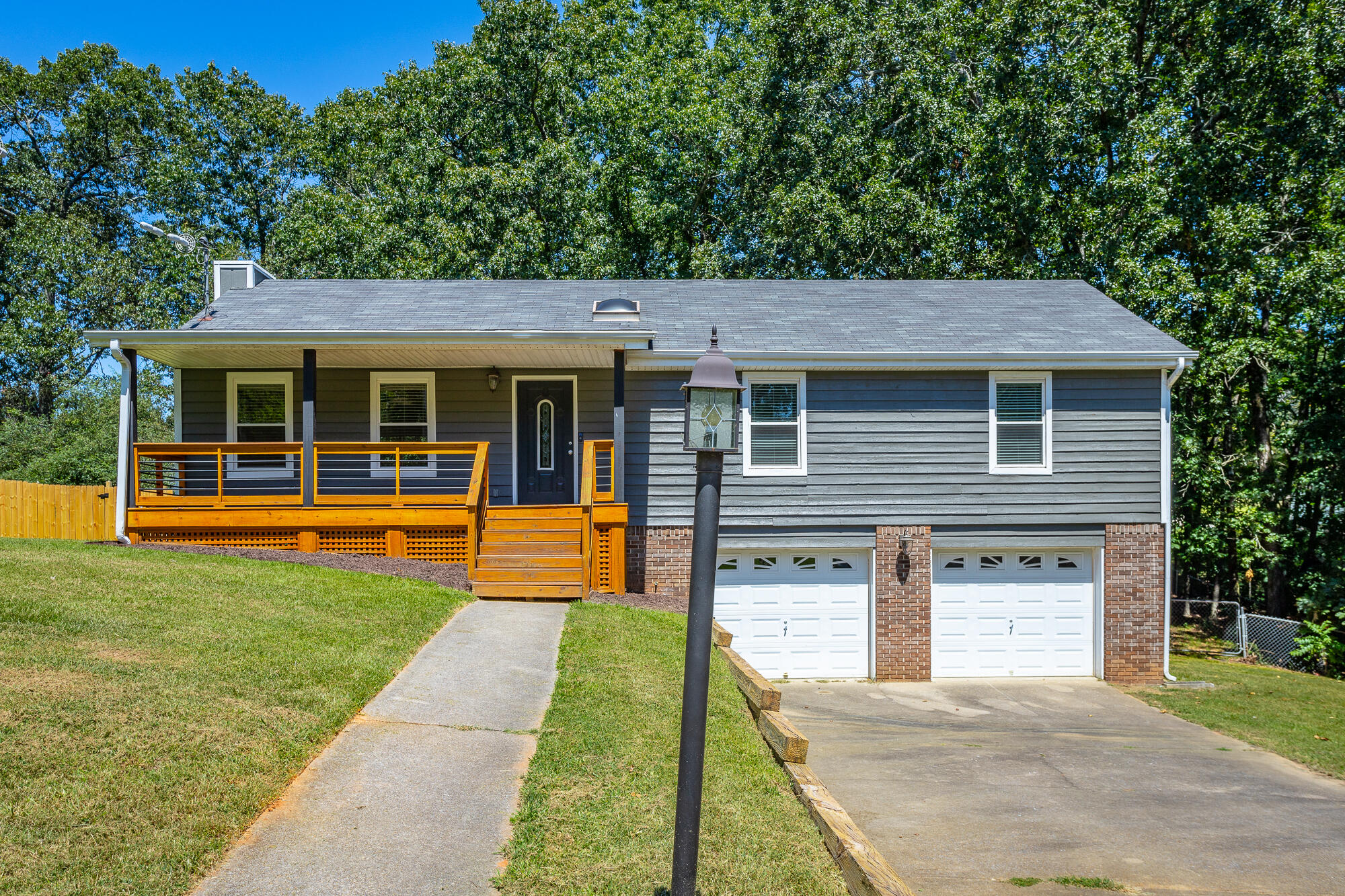 492 Smoketree Circle
