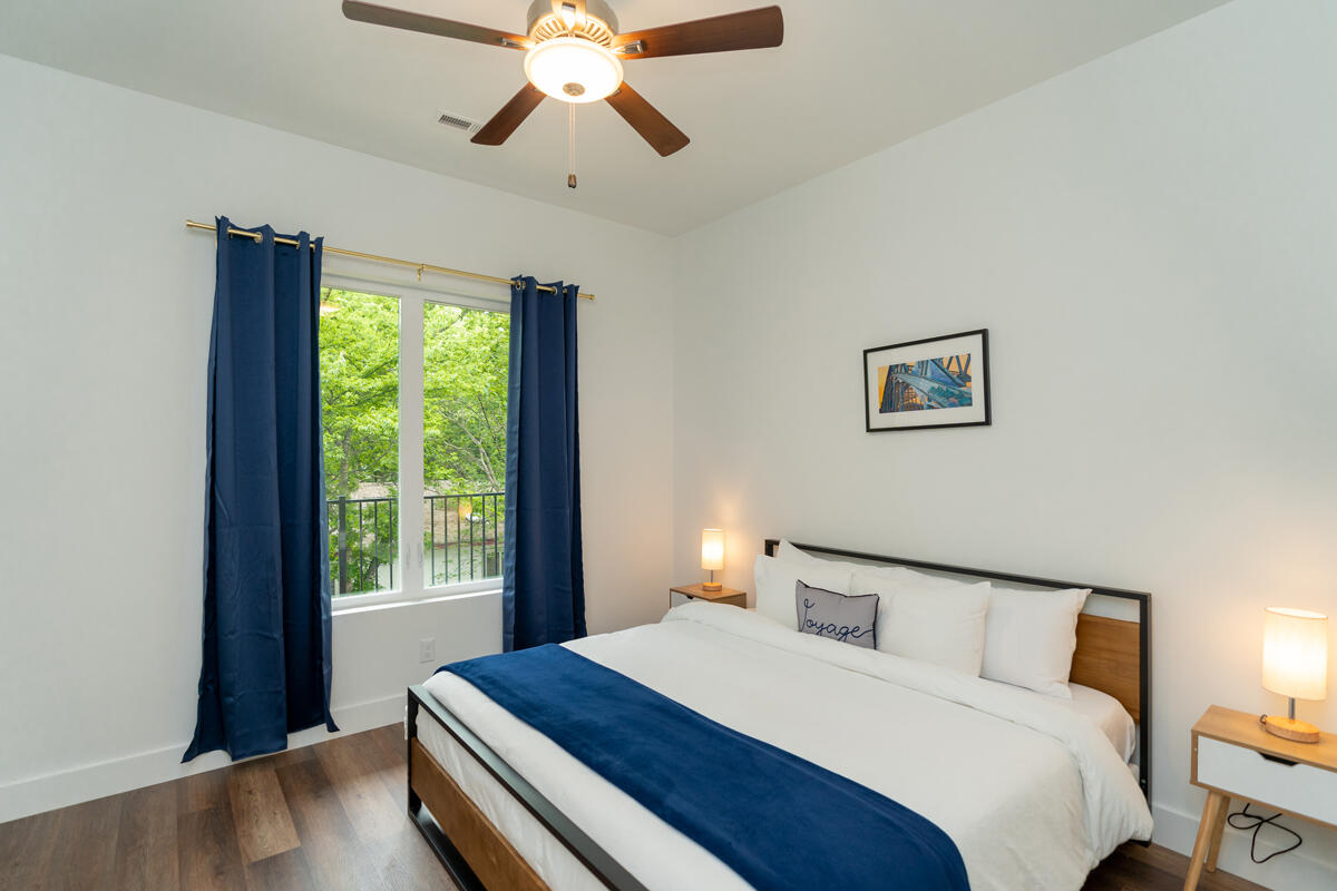 1445 Fagan Street, 209