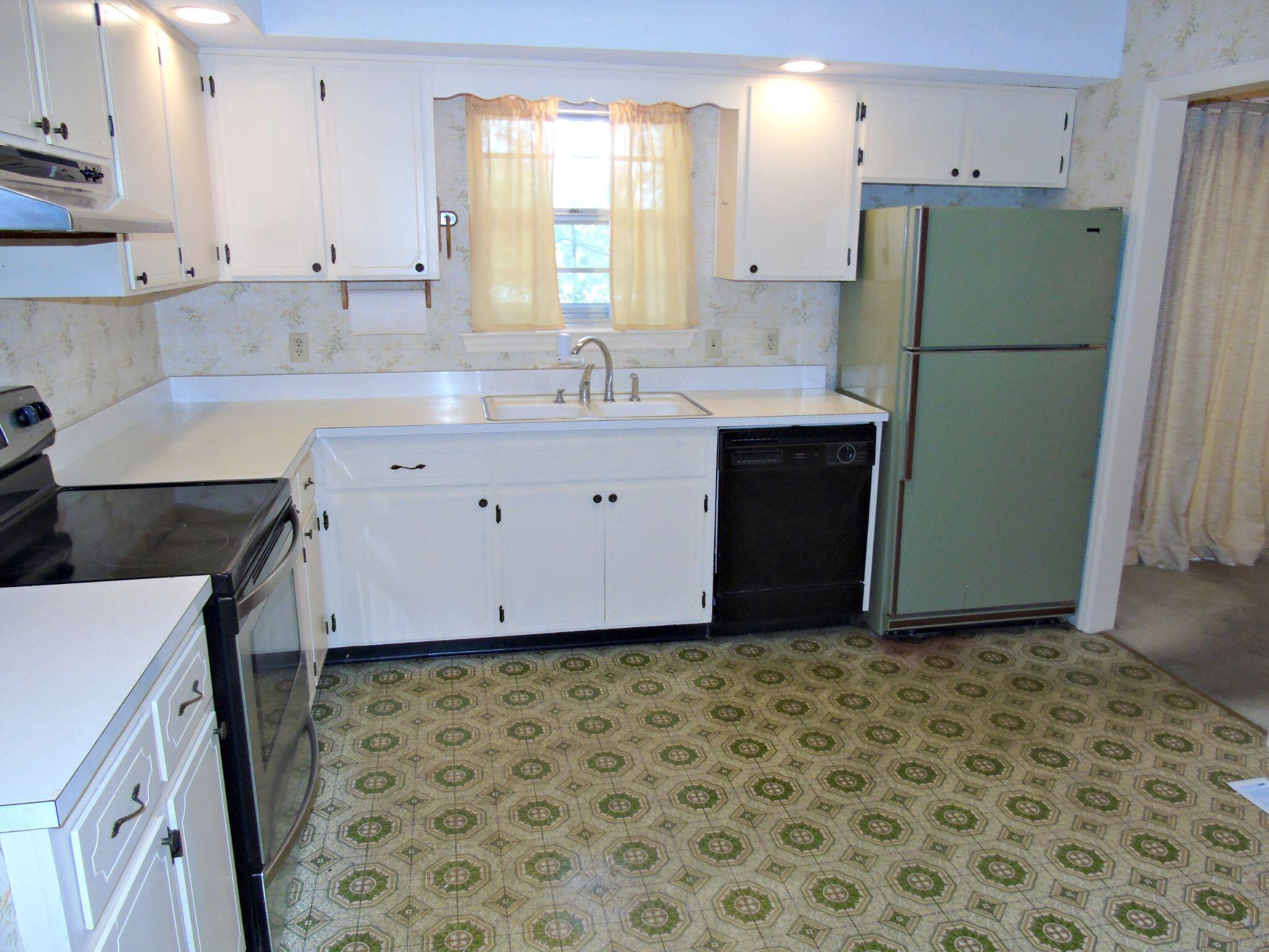 9209 Ramblewood Drive