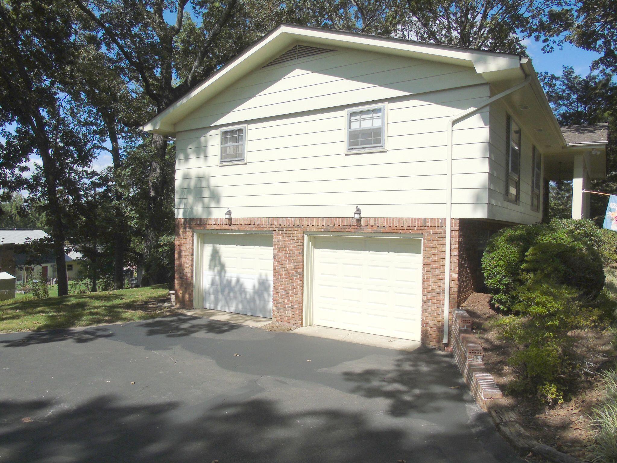 9209 Ramblewood Drive