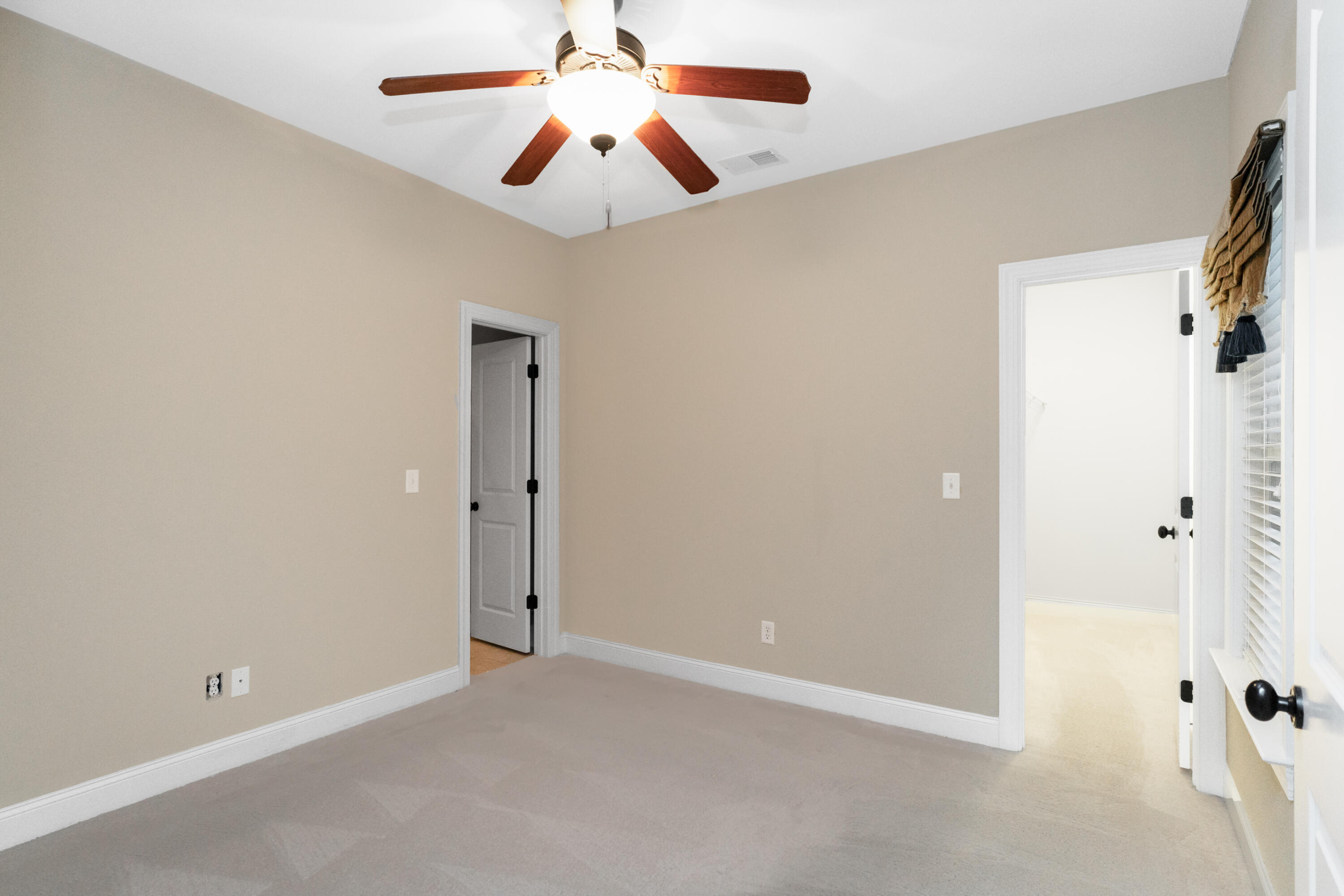 1122 Saddlebrook Drive