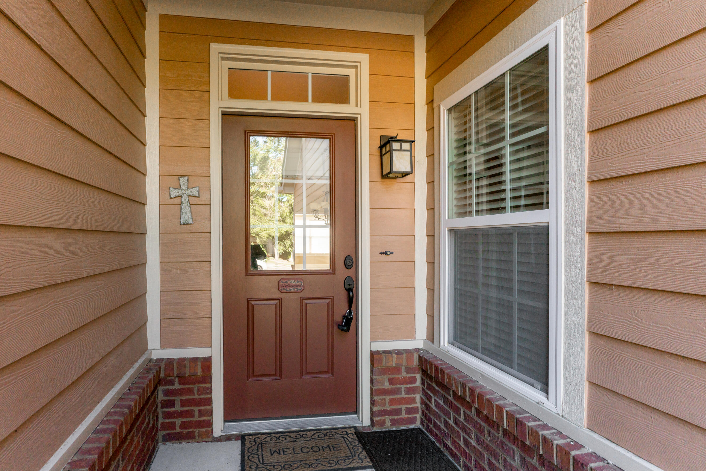 1122 Saddlebrook Drive
